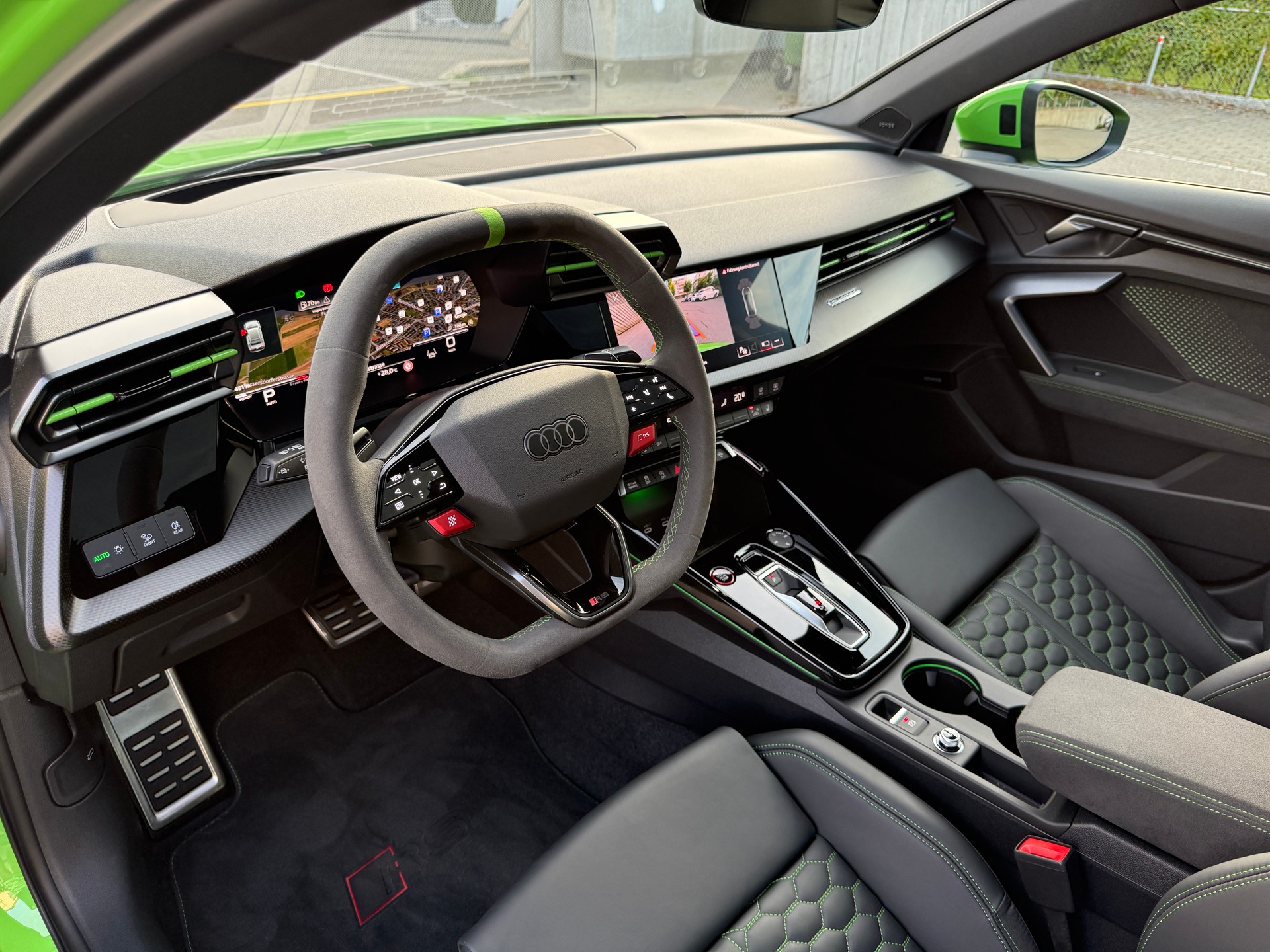 AUDI RS3 SPORTBACK 2.5 TSI QUATTRO S-TRONIC*EL. PANORAM-GLASSCHIEBEDACH*VOLLAUSSTATTUNG*-image-15