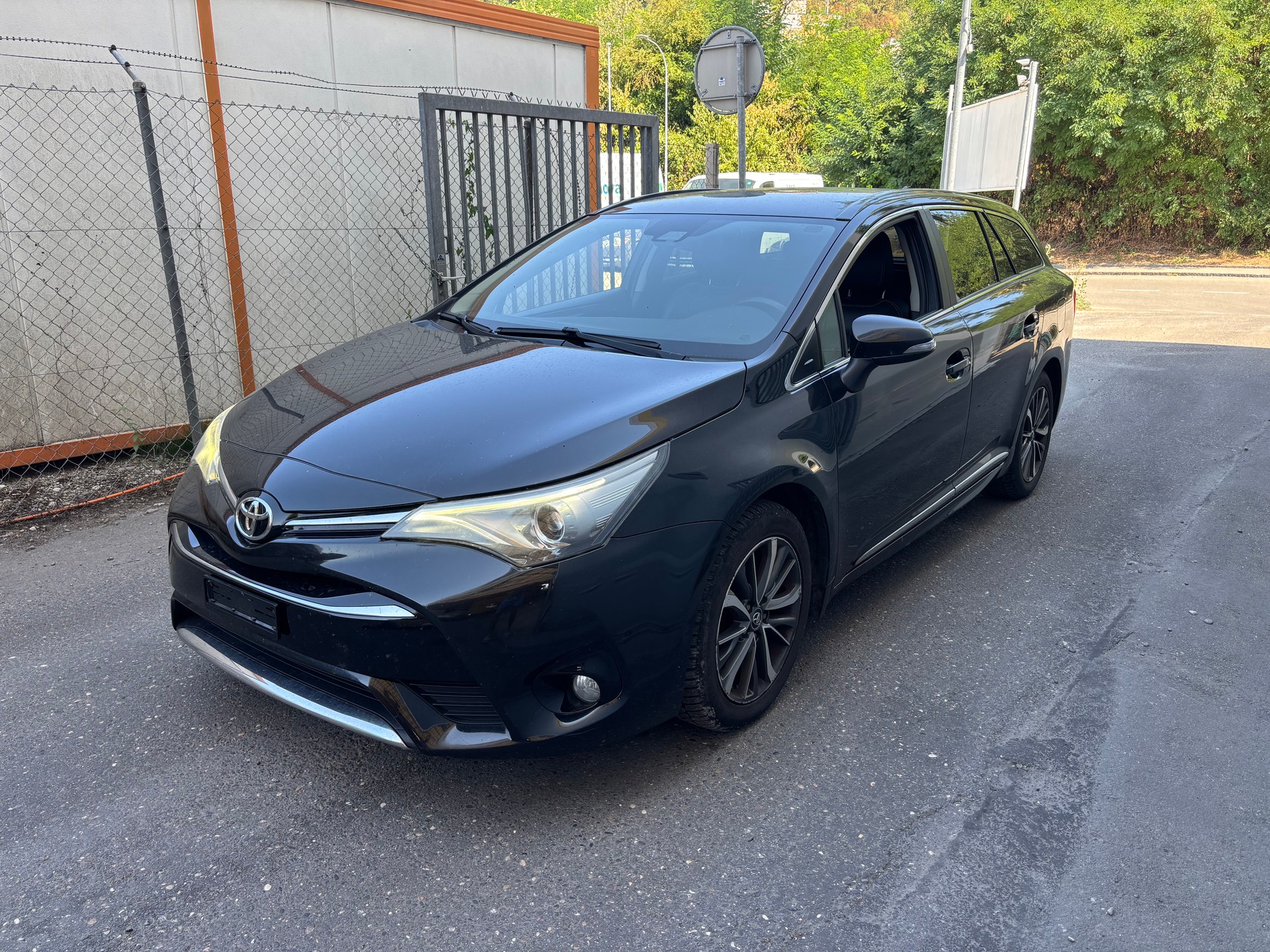 TOYOTA 2.0 CDTI-image-0