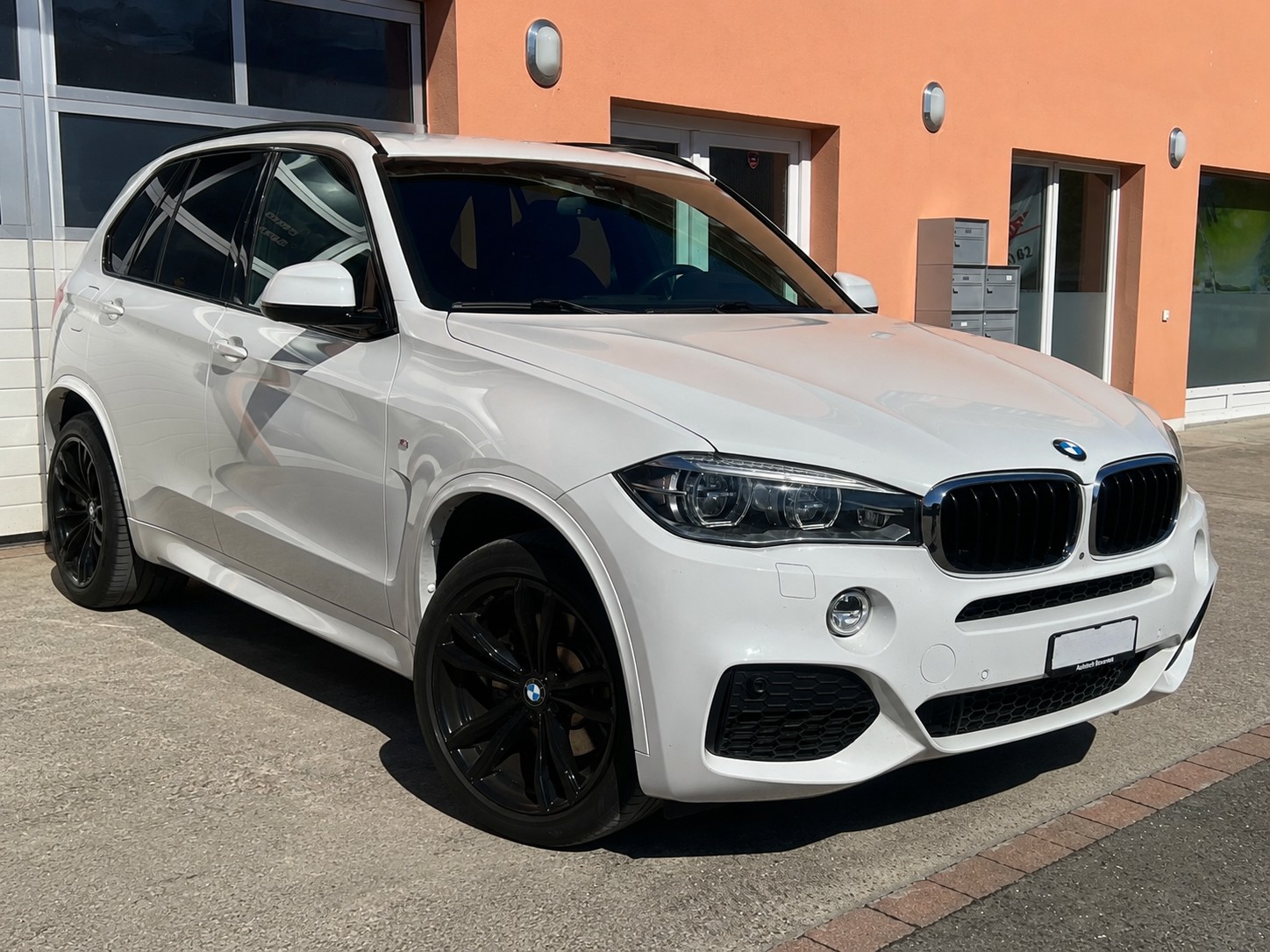 BMW X5 xDrive 30d Pack M Steptronic 7 Places-image-0