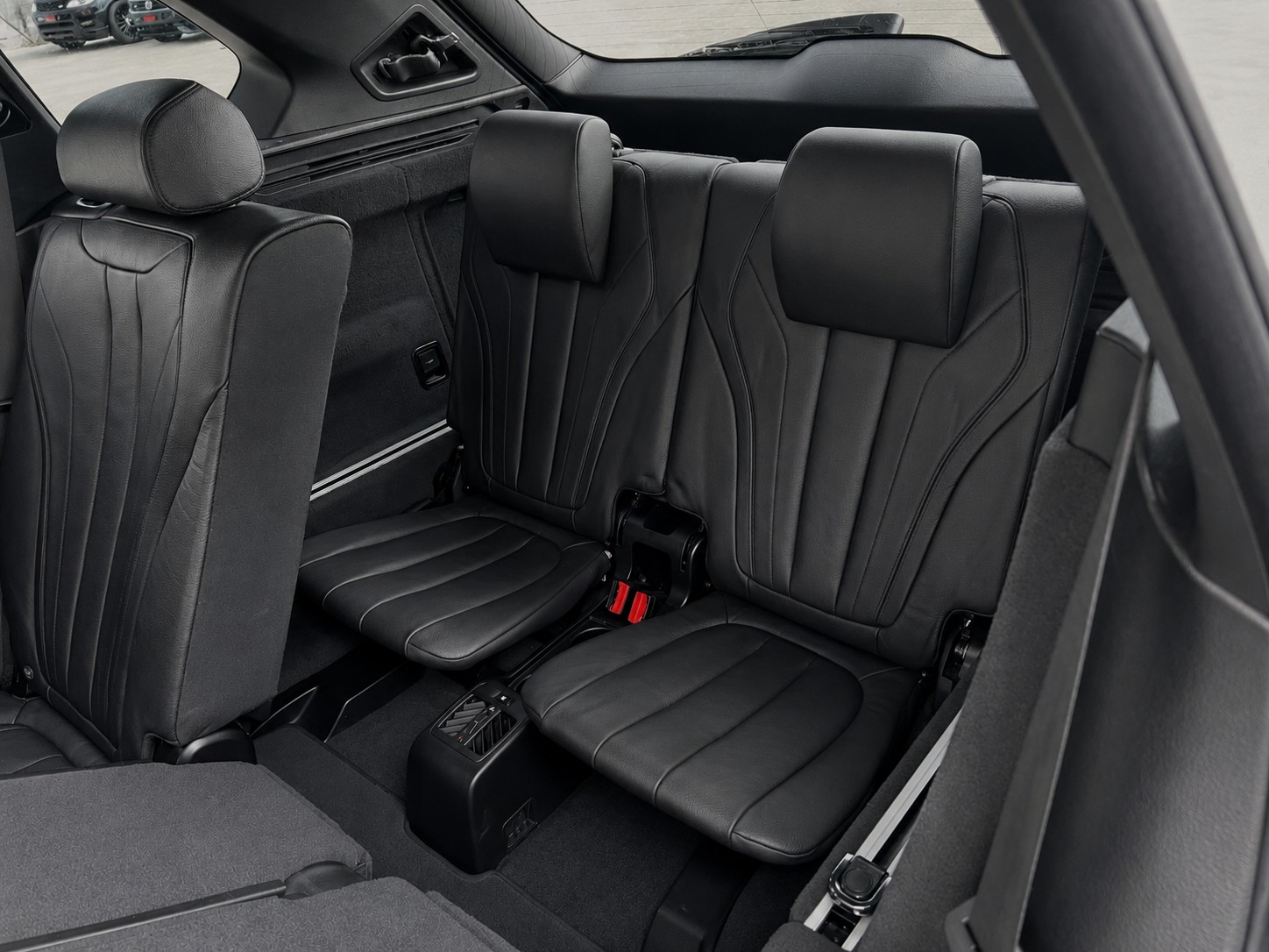 BMW X5 xDrive 30d Pack M Steptronic 7 Places-image-5