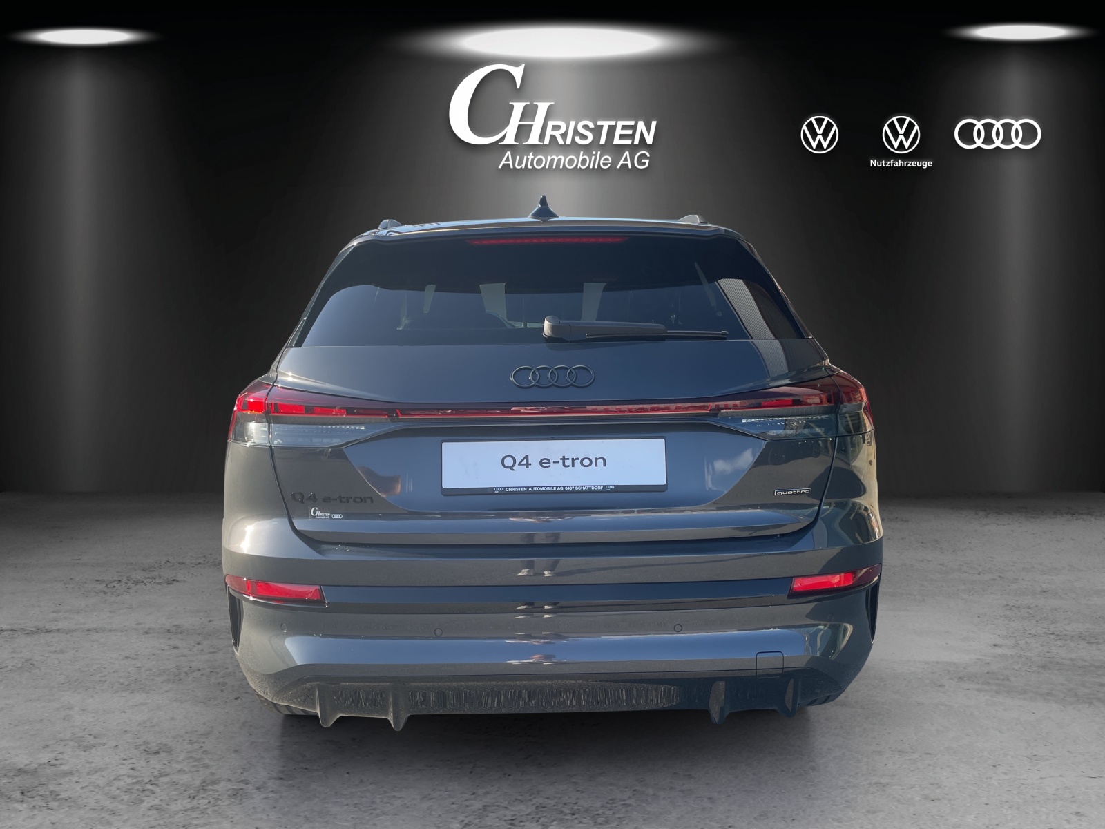 AUDI Q4 e-tron SUV quattro performance Swiss Ski-image-4