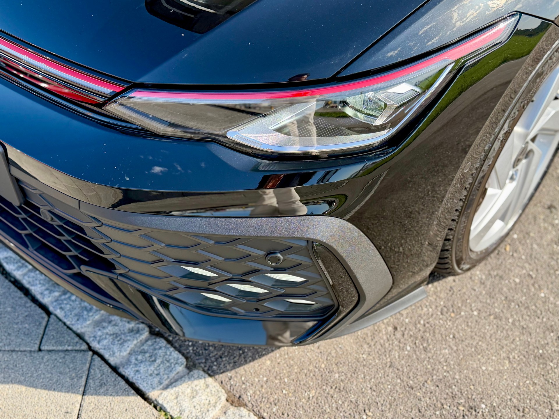 VW Golf 2.0 TSI GTI DSG *CH Fahrzeug*-image-6