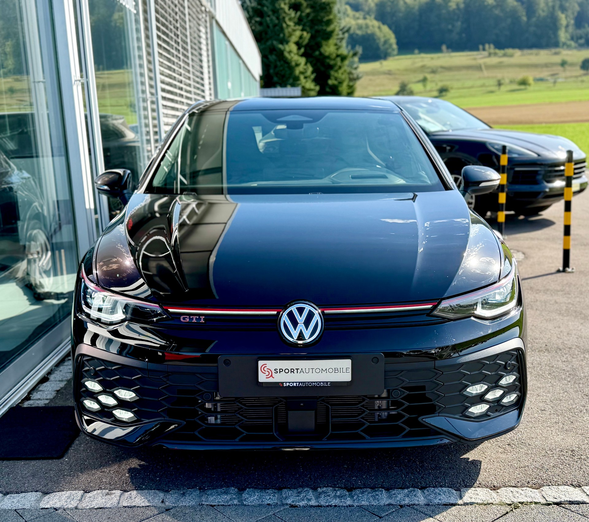 VW Golf 2.0 TSI GTI DSG *CH Fahrzeug*-image-4