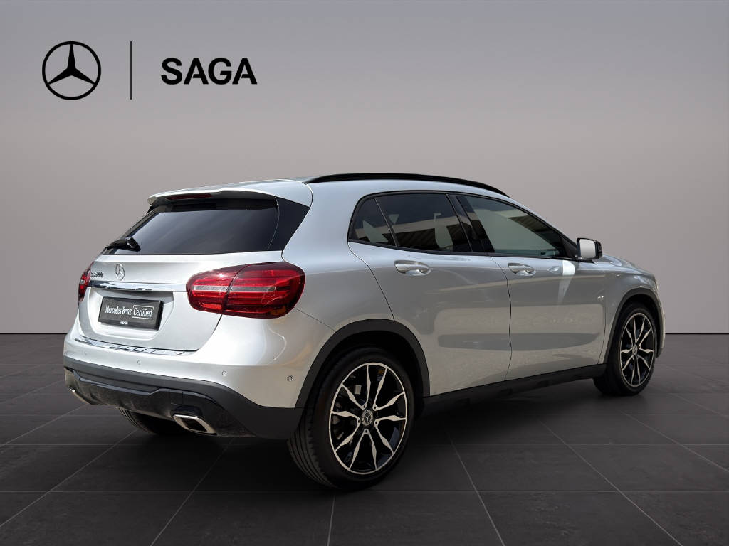 MERCEDES-BENZ GLA 200 Urban-image-5