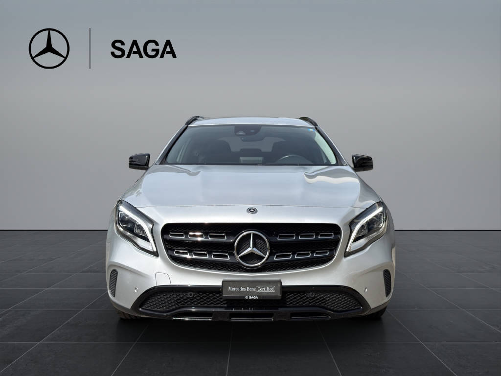 MERCEDES-BENZ GLA 200 Urban-image-1