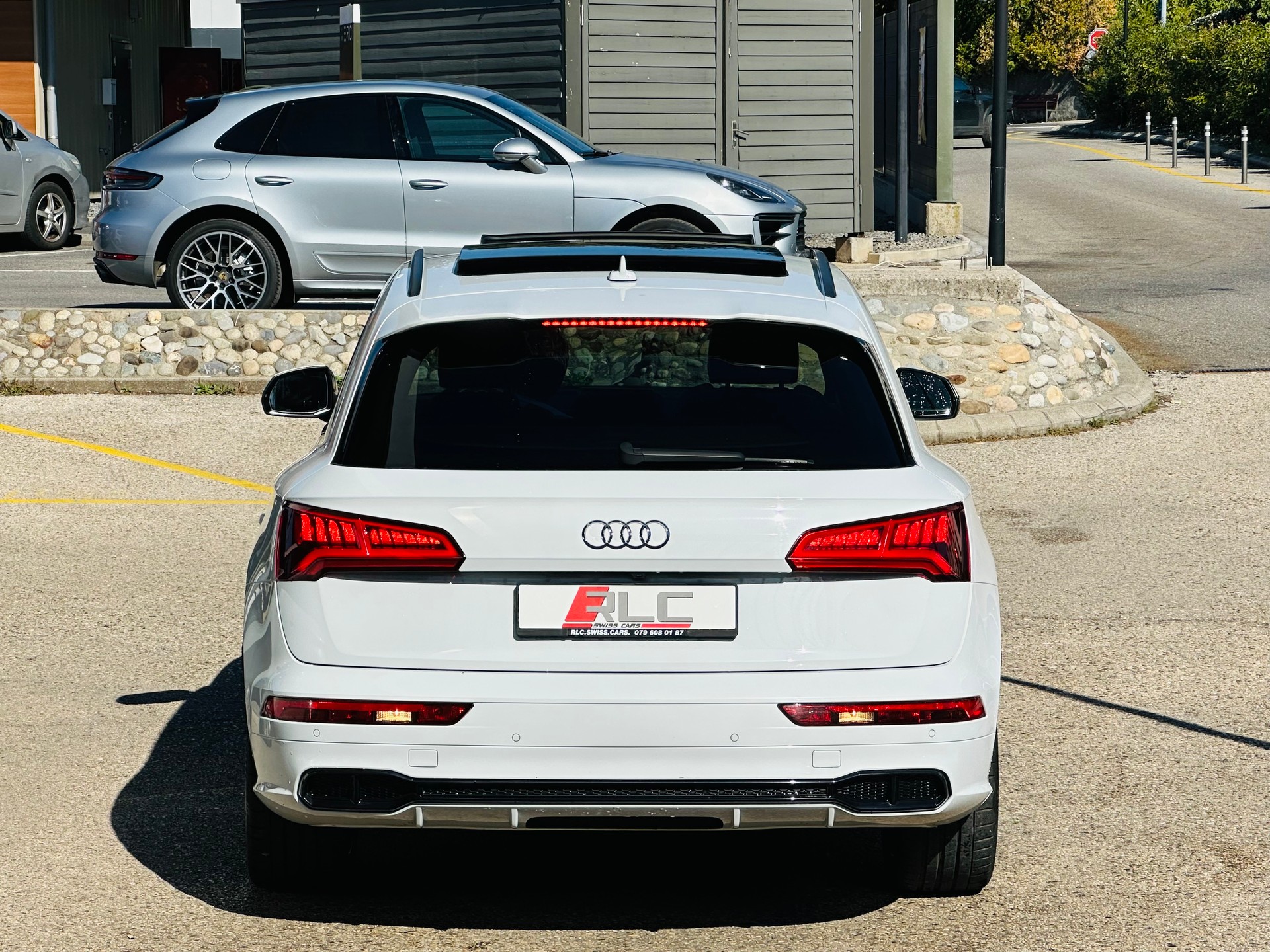 AUDI SQ5 3.0 TFSI quattro S-tronic-image-12