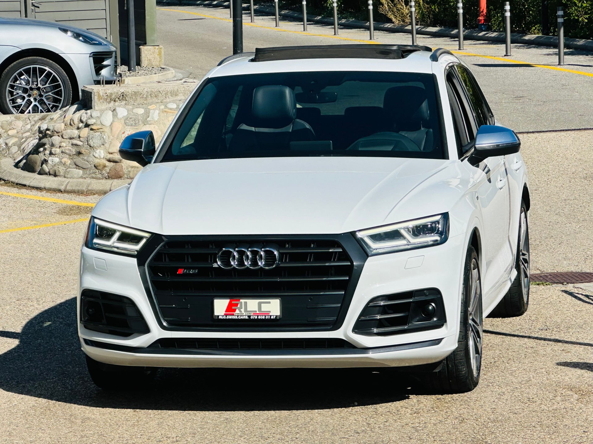 AUDI SQ5 3.0 TFSI quattro S-tronic-image-5