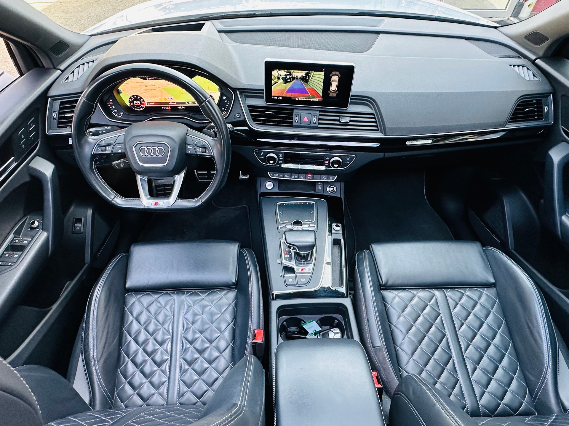 AUDI SQ5 3.0 TFSI quattro S-tronic-image-15