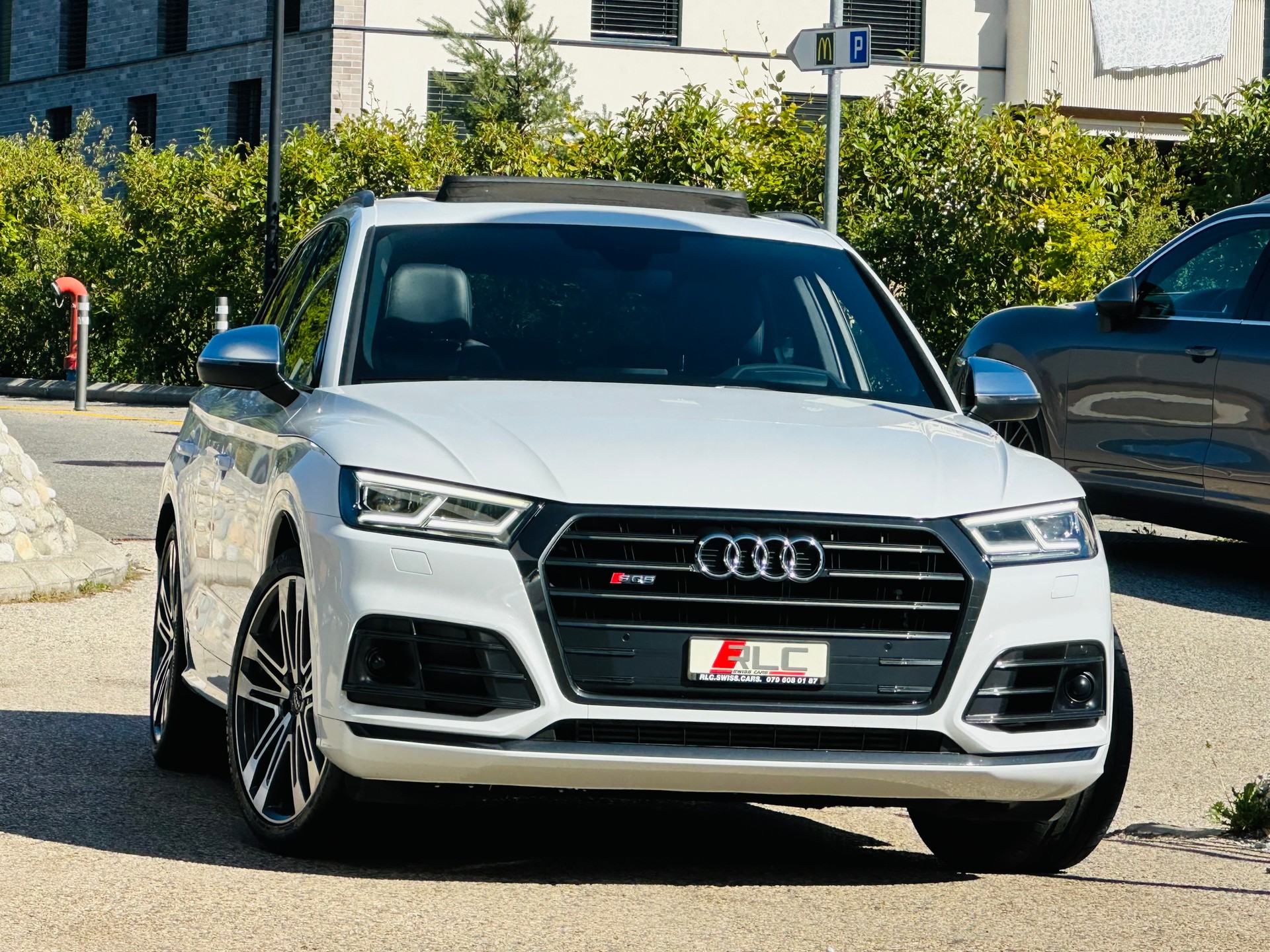 AUDI SQ5 3.0 TFSI quattro S-tronic-image-2