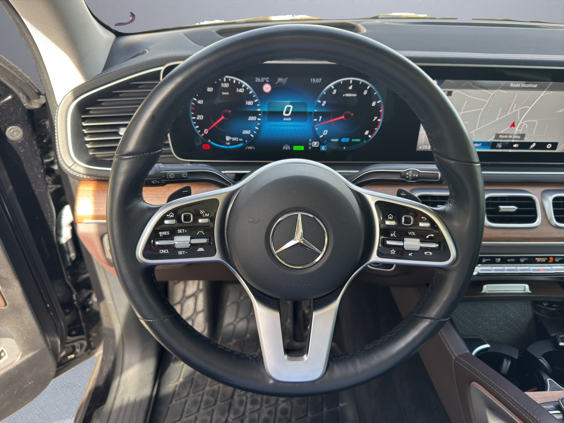 MERCEDES-BENZ GLS 450 4Matic AMG Line 9G-Tronic-image-10