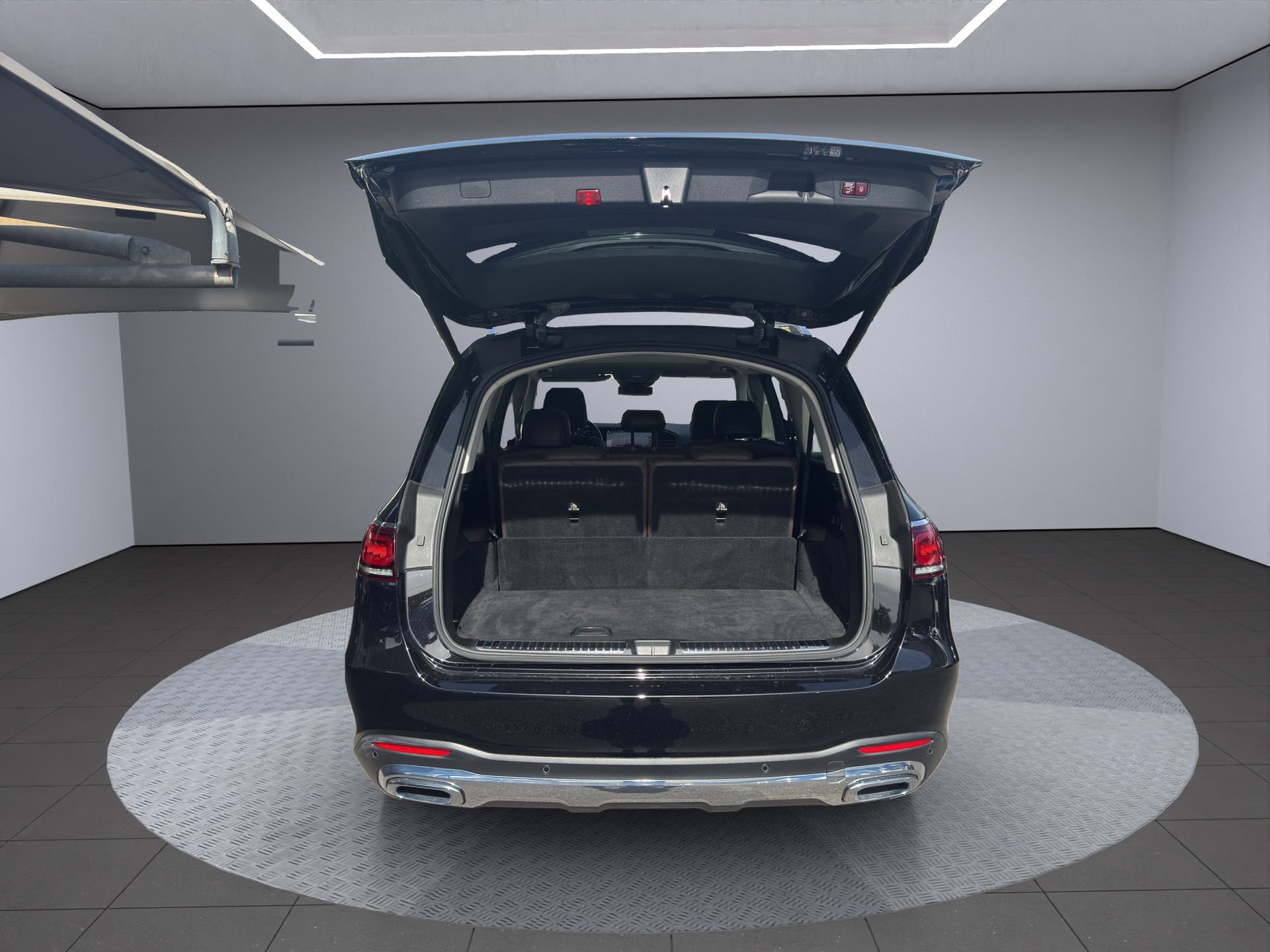 MERCEDES-BENZ GLS 450 4Matic AMG Line 9G-Tronic-image-16