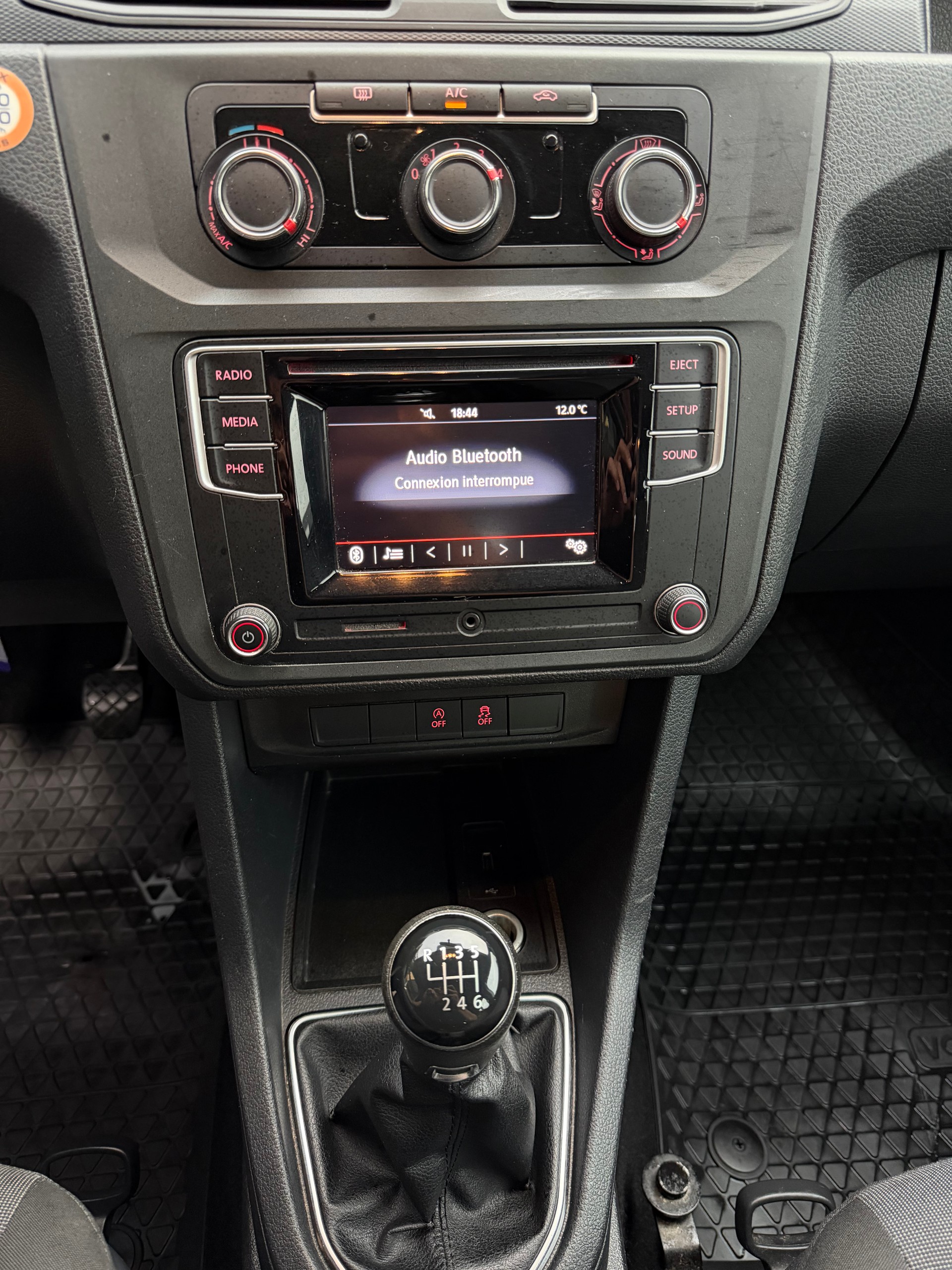 VW Caddy Alltrack 2.0 TDI 4M-image-12