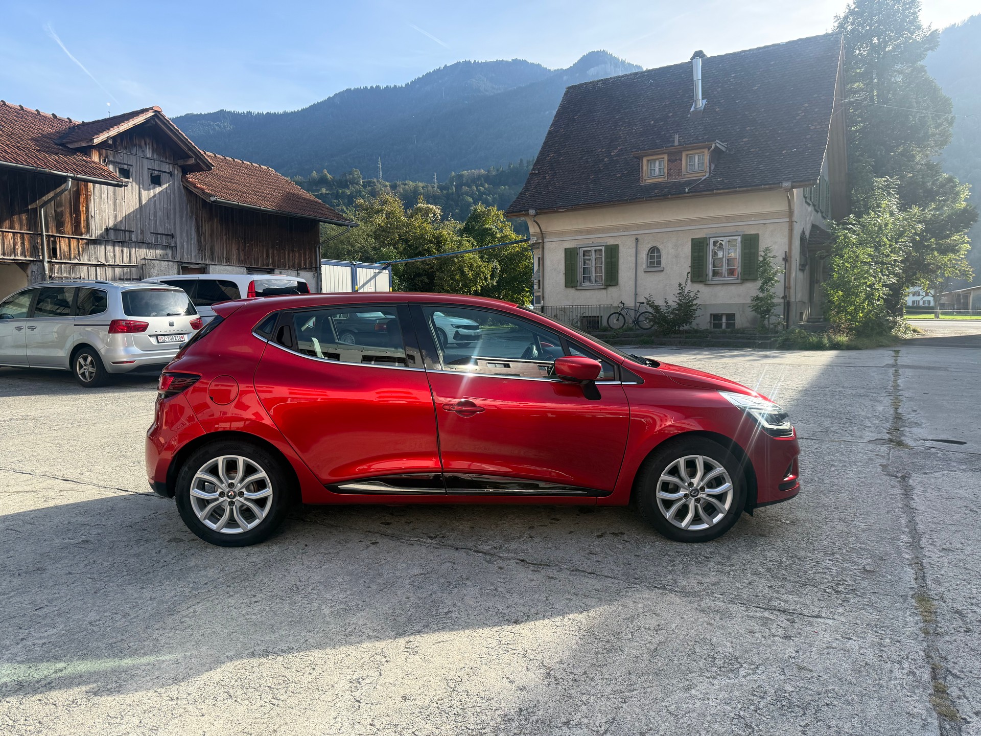 RENAULT Clio 0.9 12V Intens-image-4