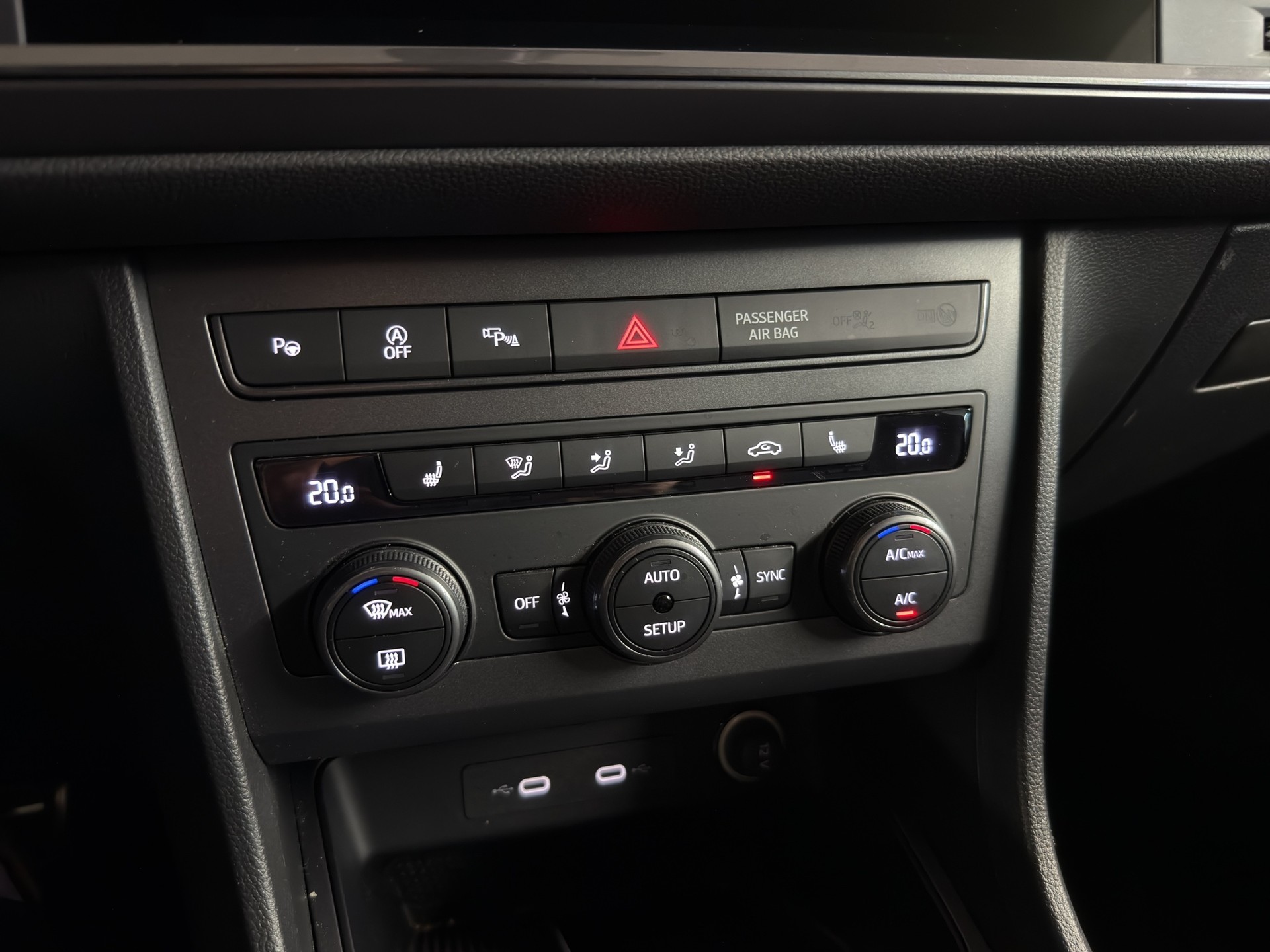 CUPRA Ateca 2.0TSI VZ 4Drive DSG-image-30