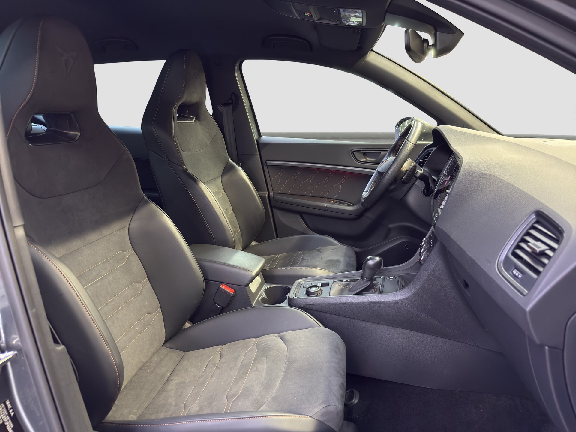 CUPRA Ateca 2.0TSI VZ 4Drive DSG-image-13