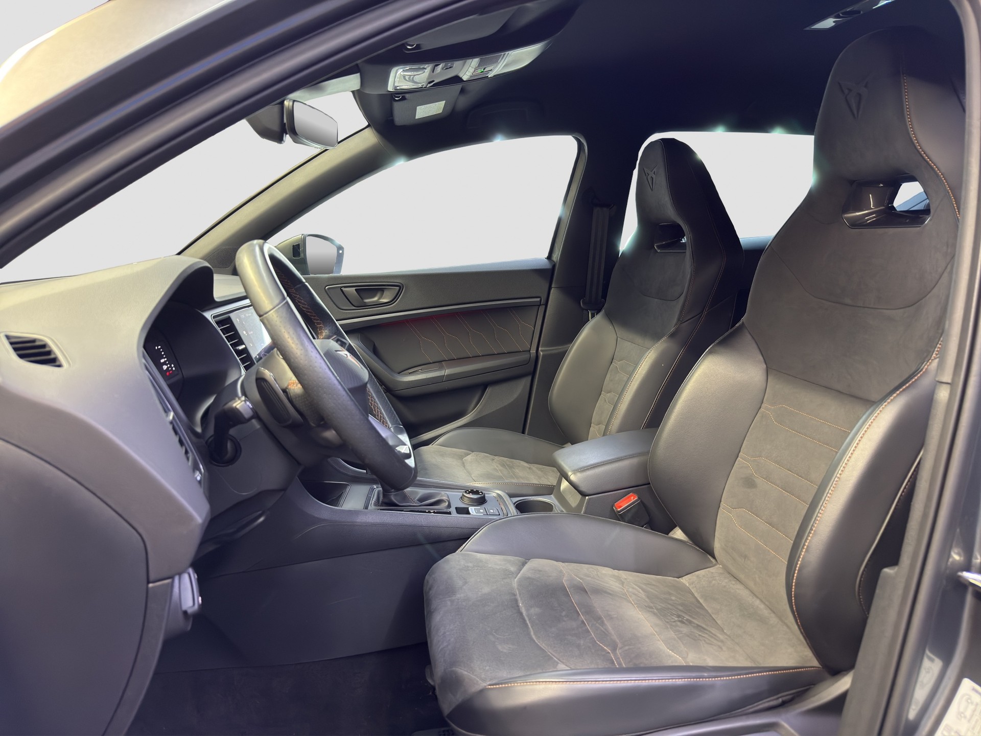 CUPRA Ateca 2.0TSI VZ 4Drive DSG-image-11