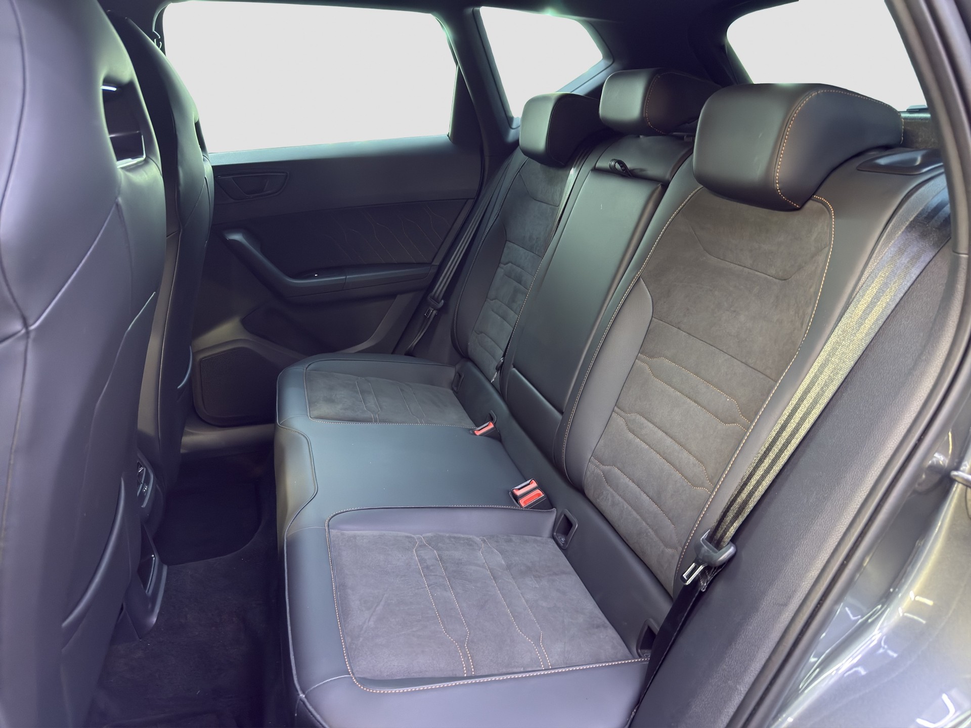 CUPRA Ateca 2.0TSI VZ 4Drive DSG-image-12