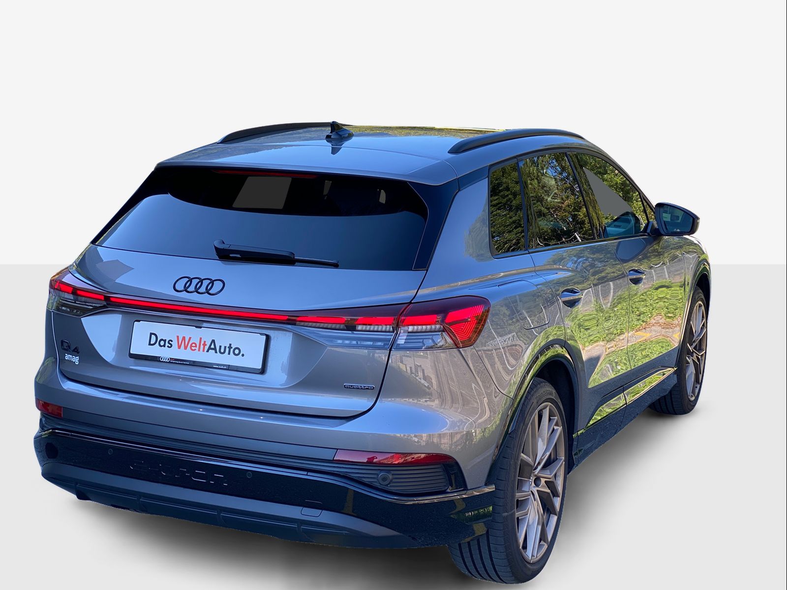 AUDI Q4 e-tron 50 quattro-image-3