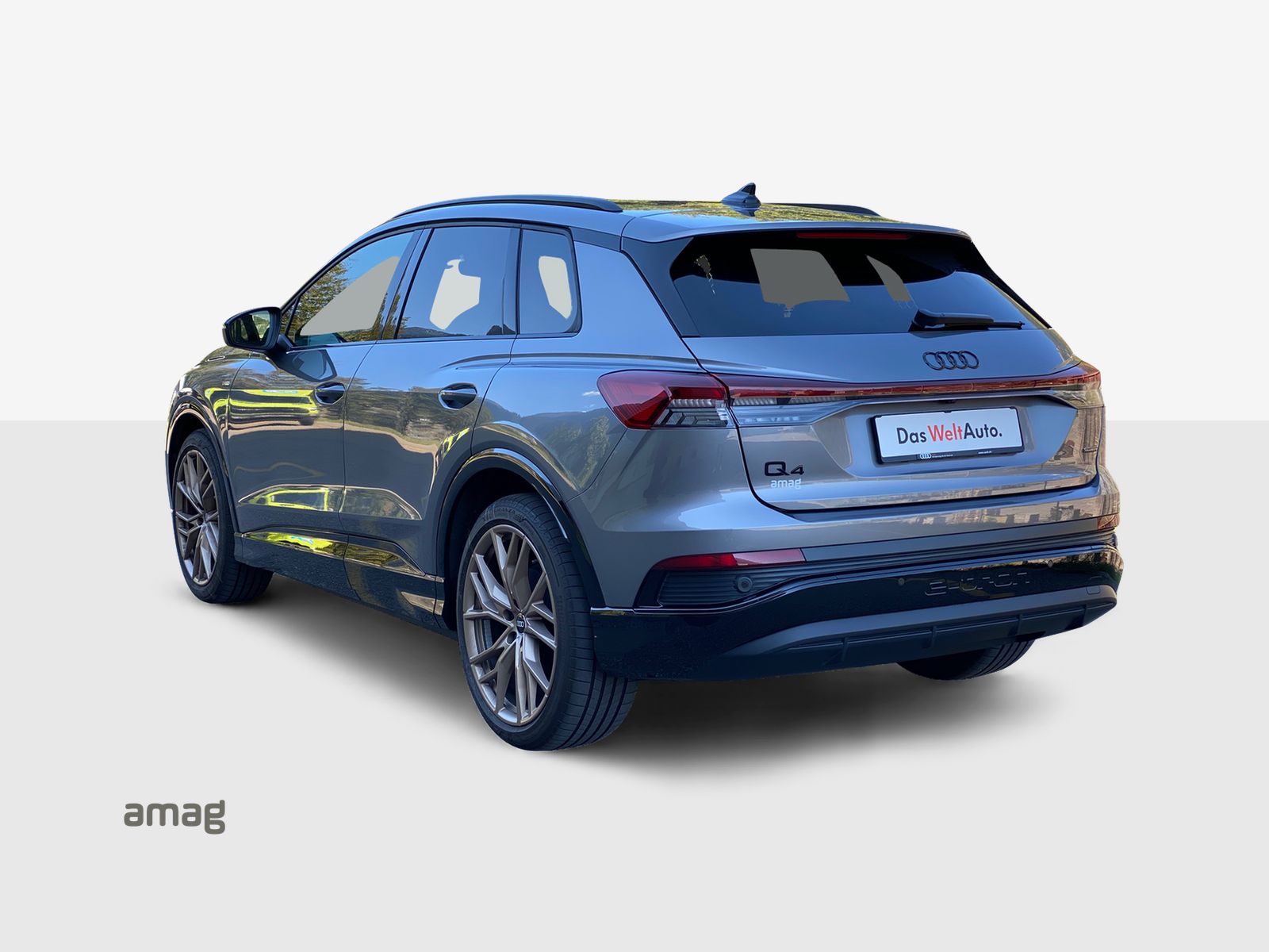 AUDI Q4 e-tron 50 quattro-image-2