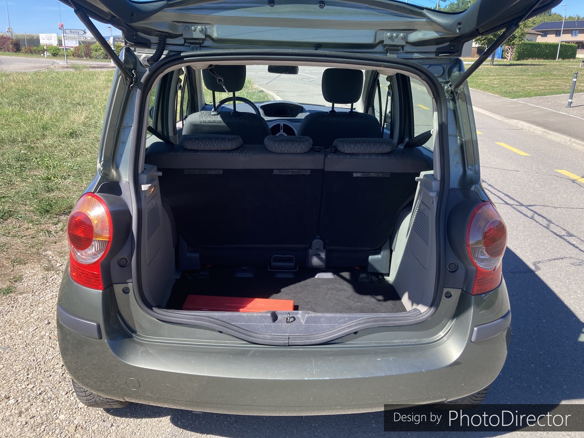 RENAULT Modus 1.4 16V Privilège Luxe-image-10