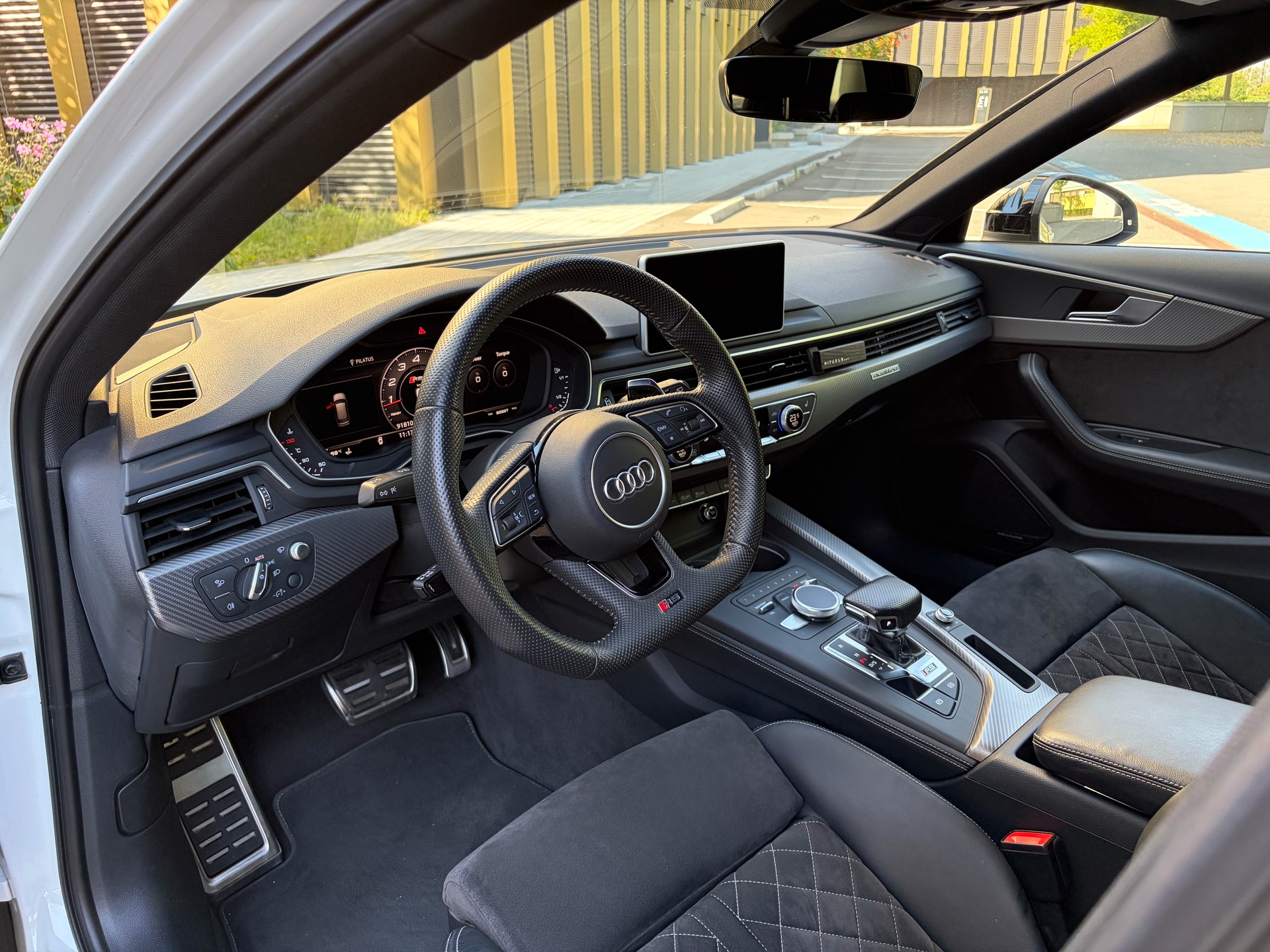 AUDI 2.9 V6 TFSI quattro T-Tronic-image-4