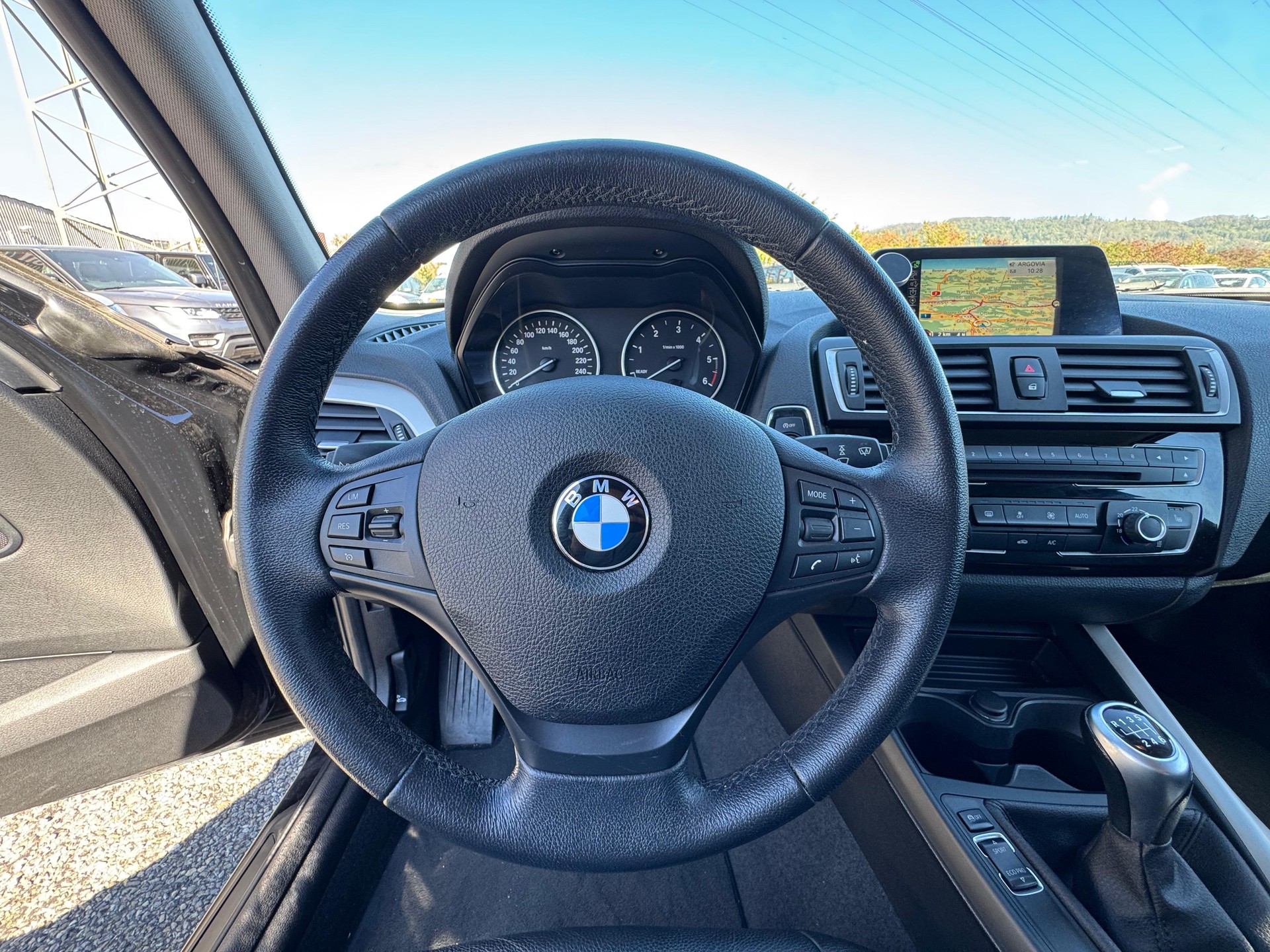 BMW 114d Business-image-6