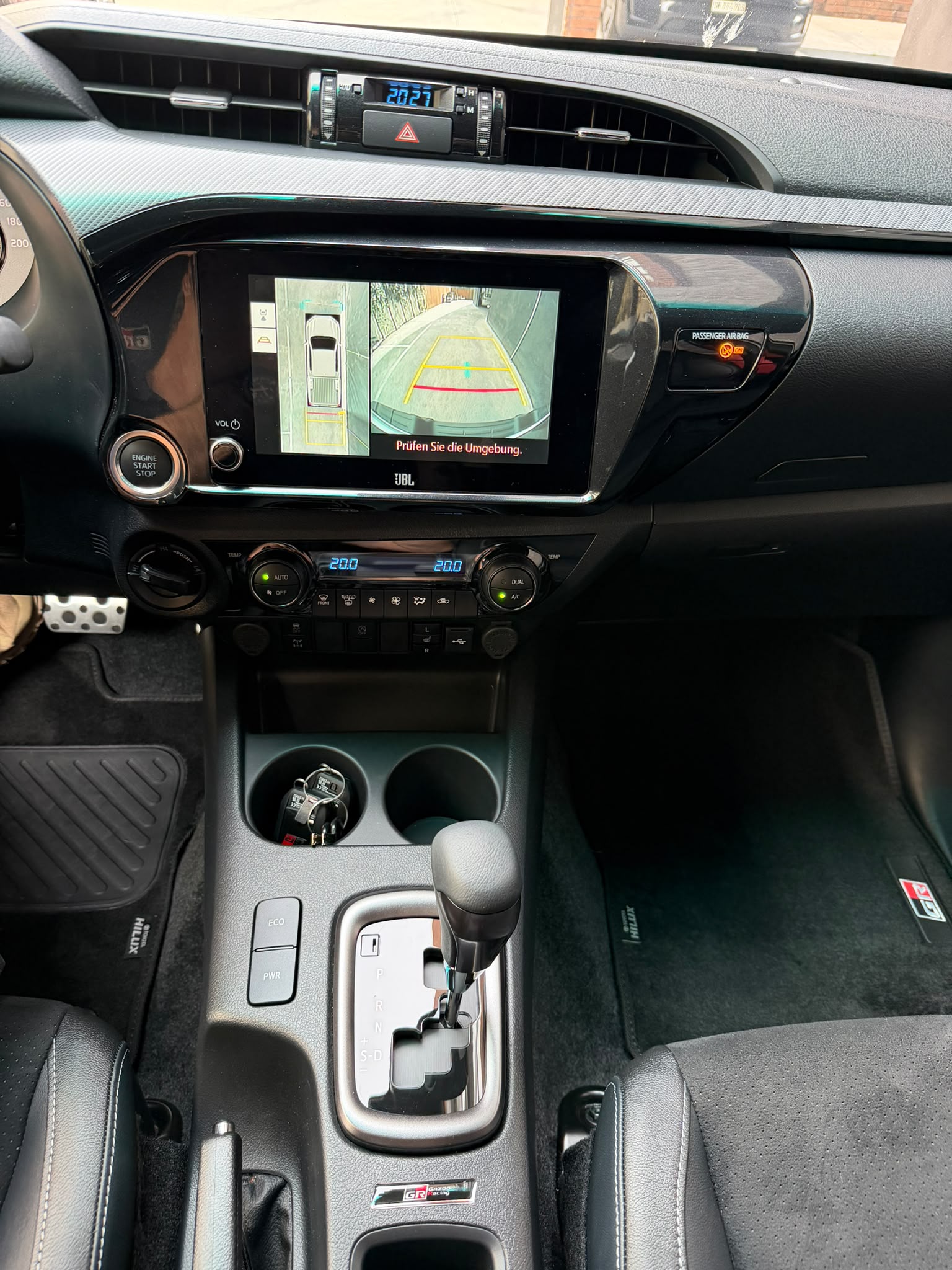 TOYOTA Hilux 2.8d GR Sport II Double Cab 4x4 A-image-8