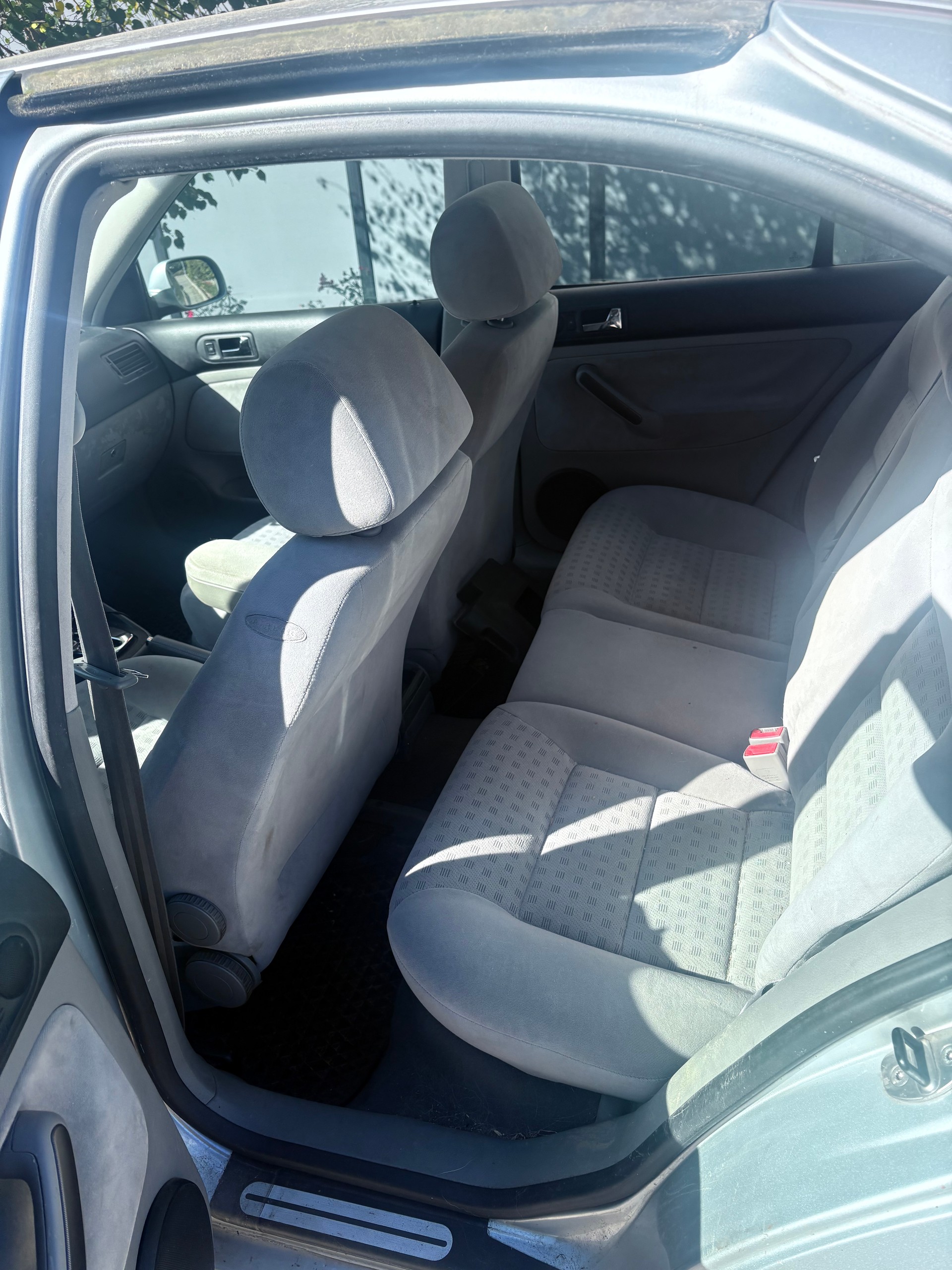 VW Bora 1.6 Comfortline Automatic-image-7