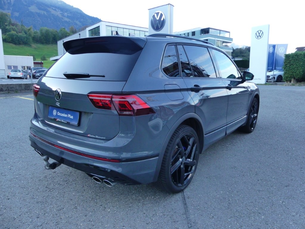 VW Tiguan 2.0TSI R 4Motion DSG-showroom-element-3