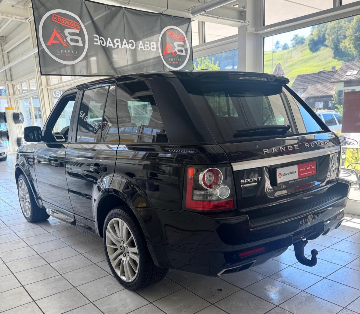 LAND ROVER Range Rover Sport 3.0 TDV6 Zermatt Automatic-image-3