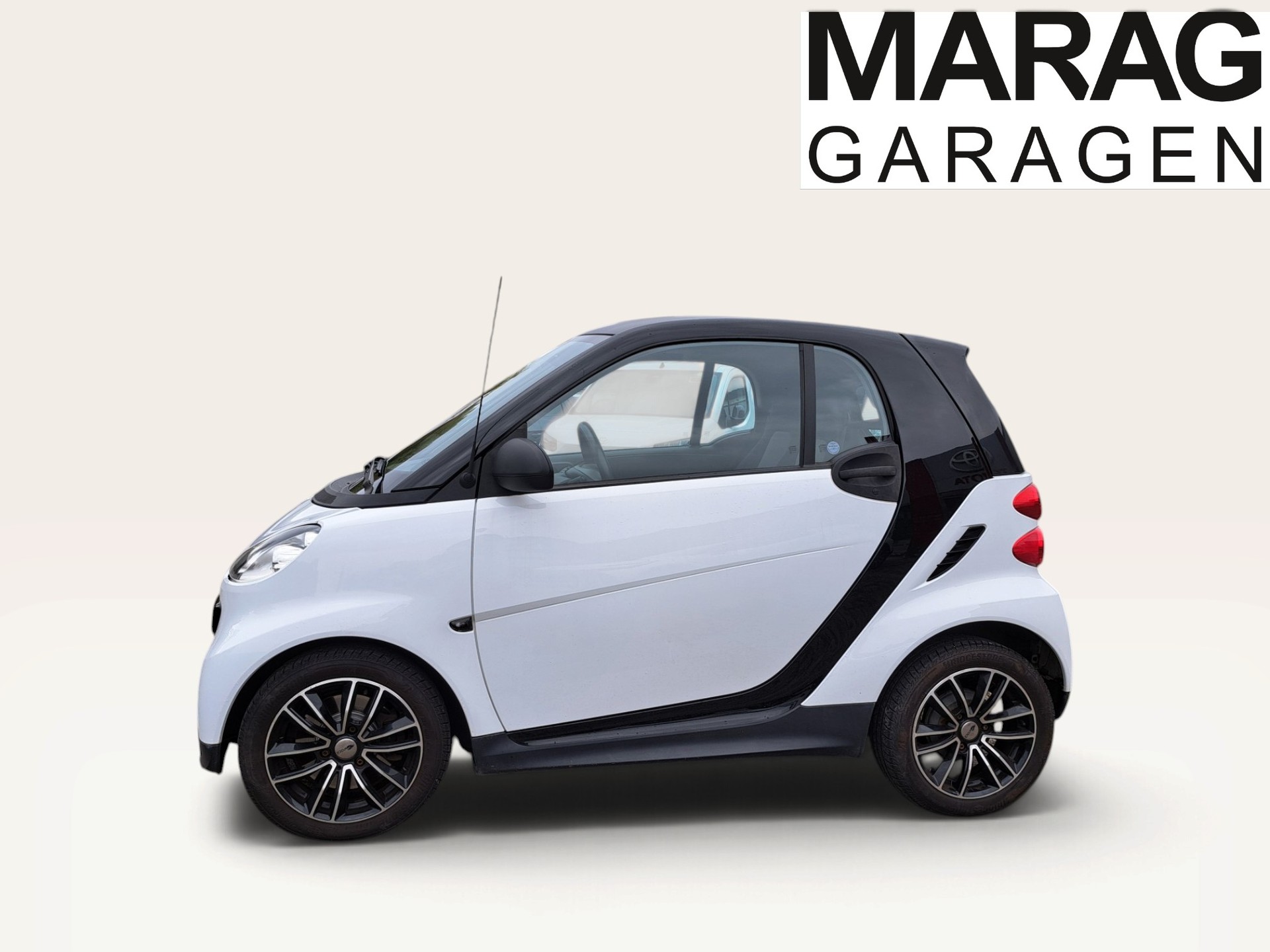 SMART fortwo pure mhd softouch-image-9