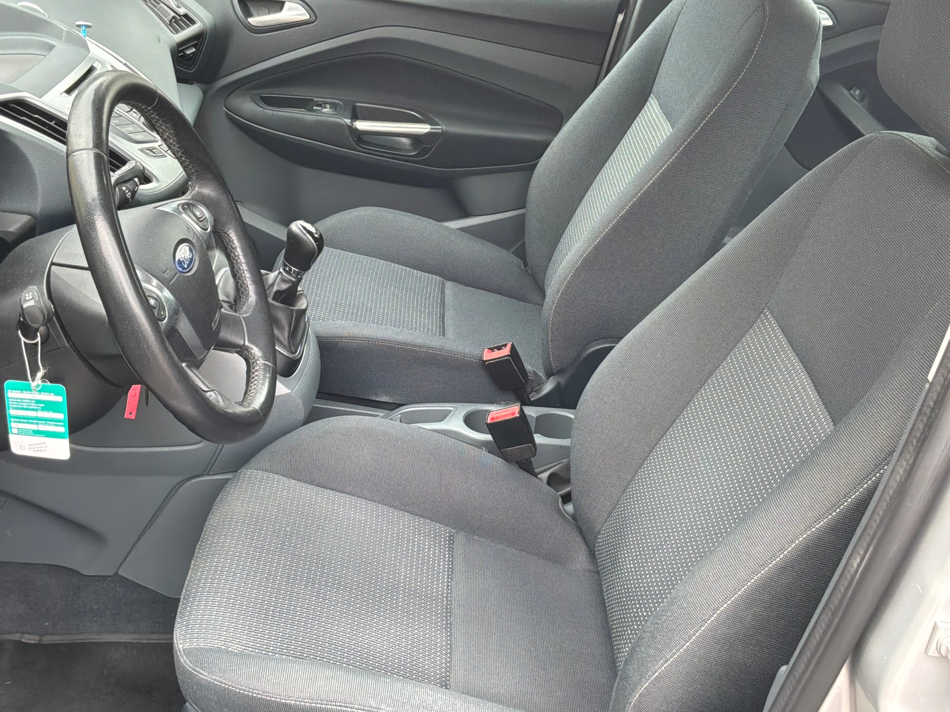 FORD C-Max 1.6 Ti-VCT Ambiente-image-9