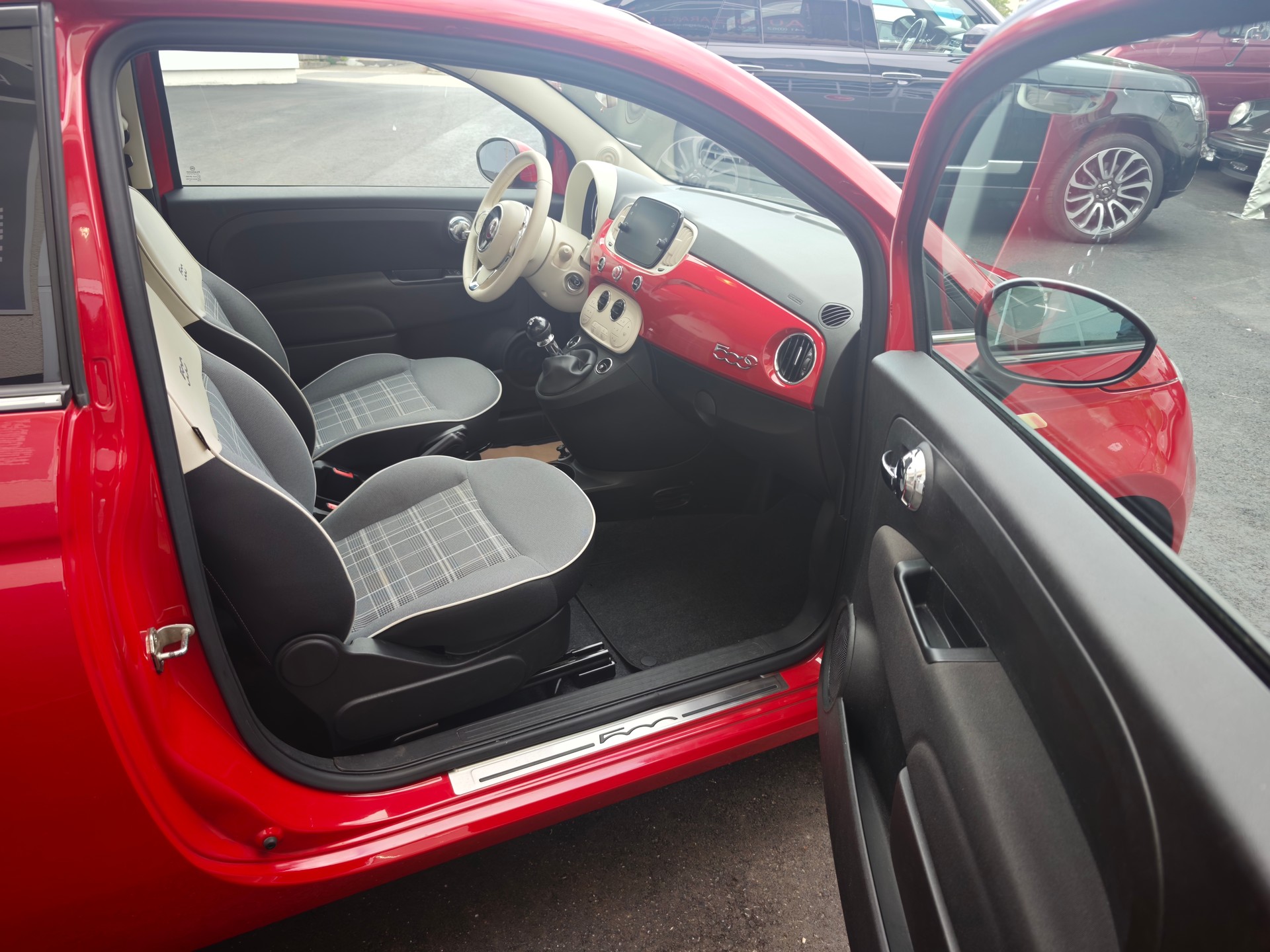 FIAT 500C 0.9 Twinair Lounge-image-24