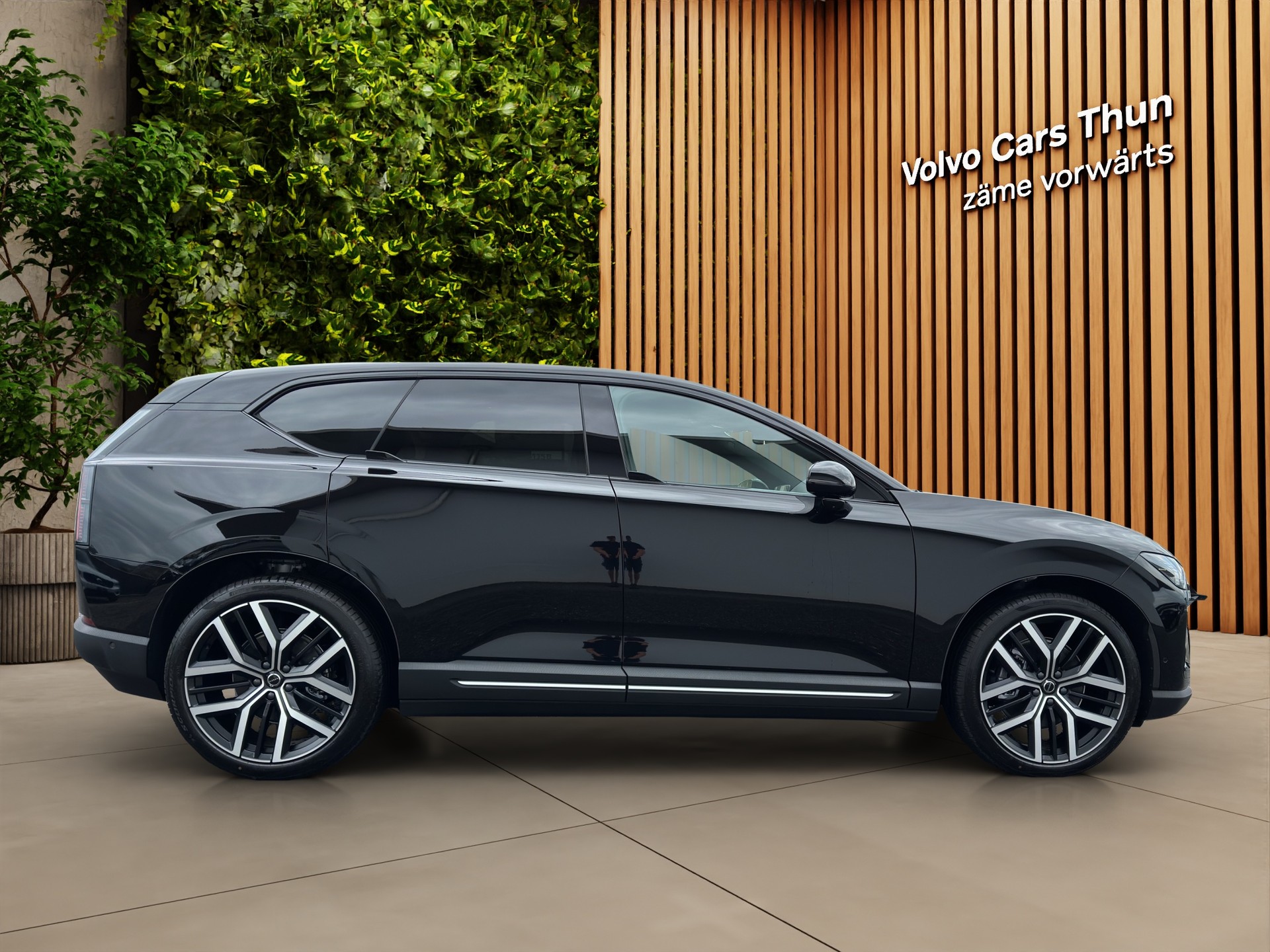 VOLVO EX60 Twin Ultra AWD-image-3
