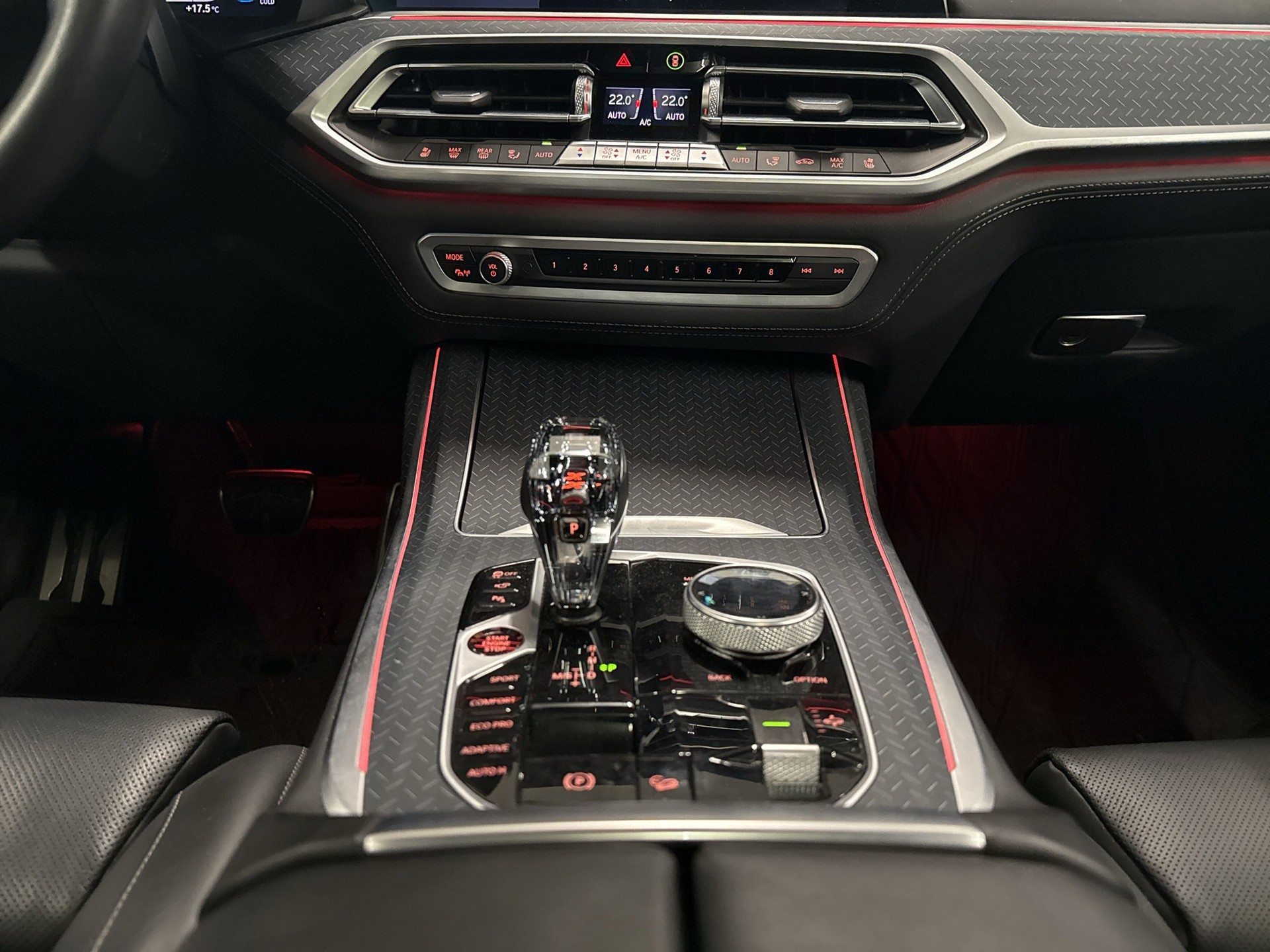 BMW X7 xDrive 48V 40d Steptronic-image-12