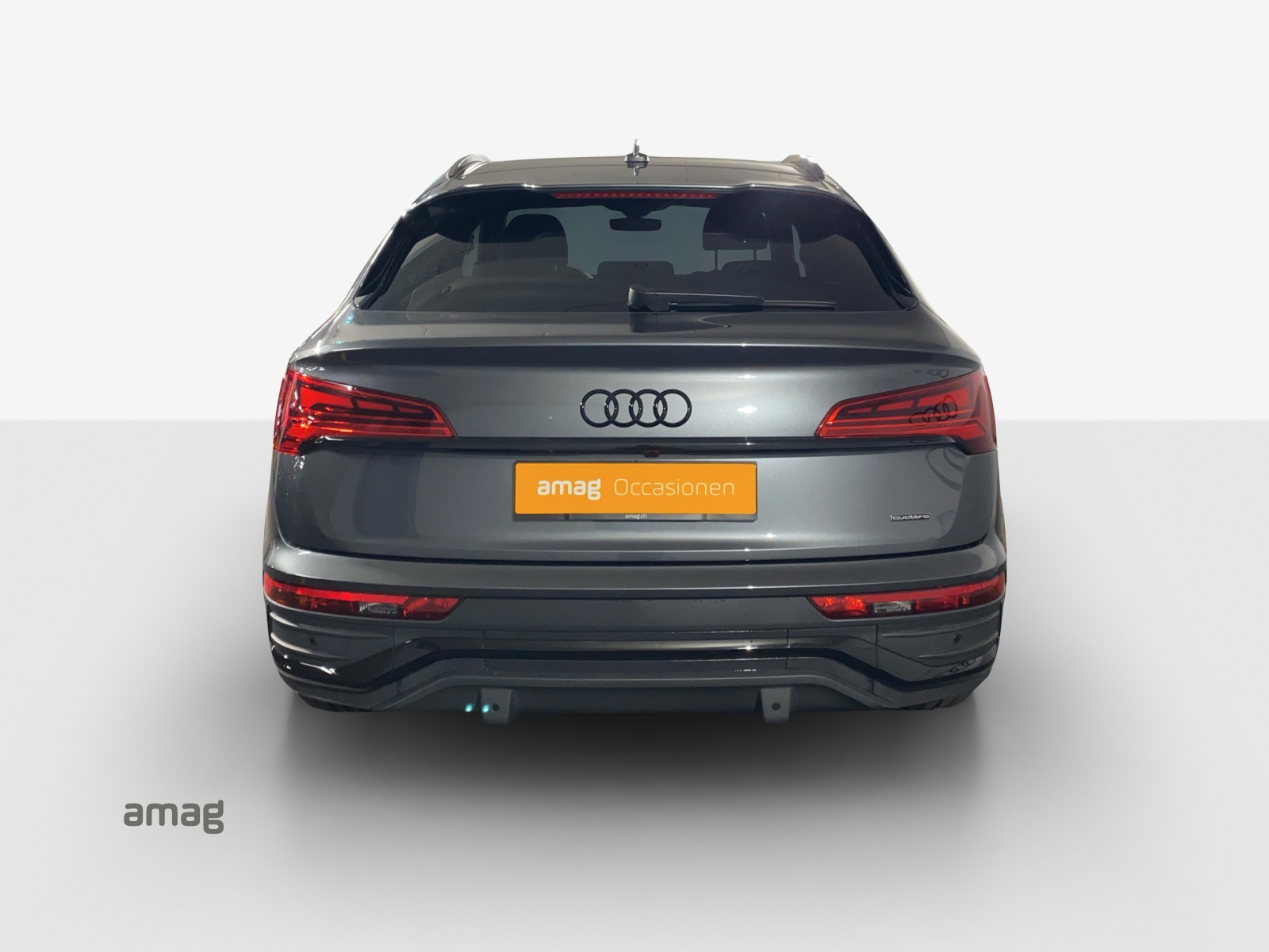 AUDI Q5 Sportback 40 TDI Blackedition quattro S-tronic-image-3