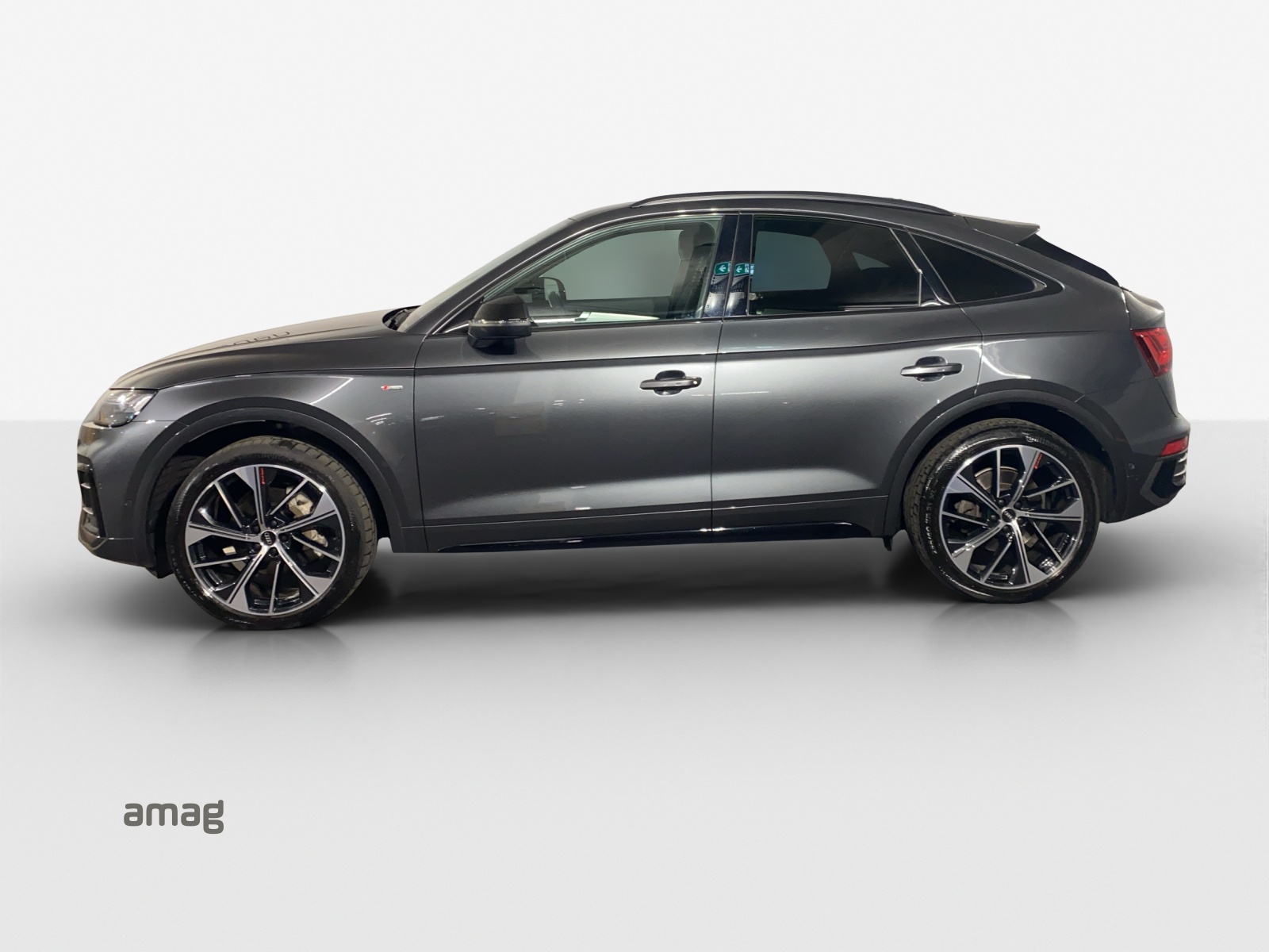 AUDI Q5 Sportback 40 TDI Blackedition quattro S-tronic-image-1