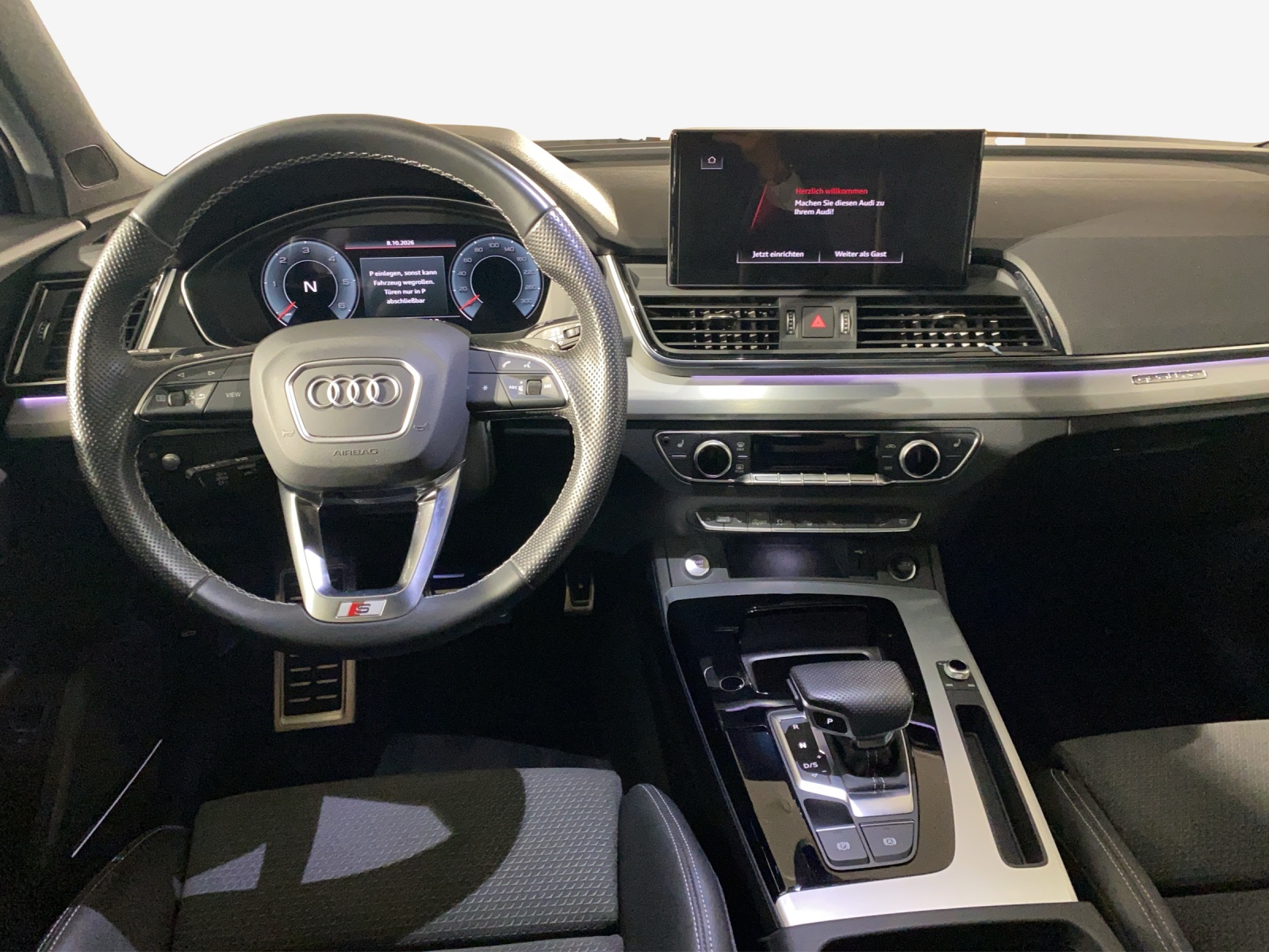 AUDI Q5 Sportback 40 TDI Blackedition quattro S-tronic-image-8