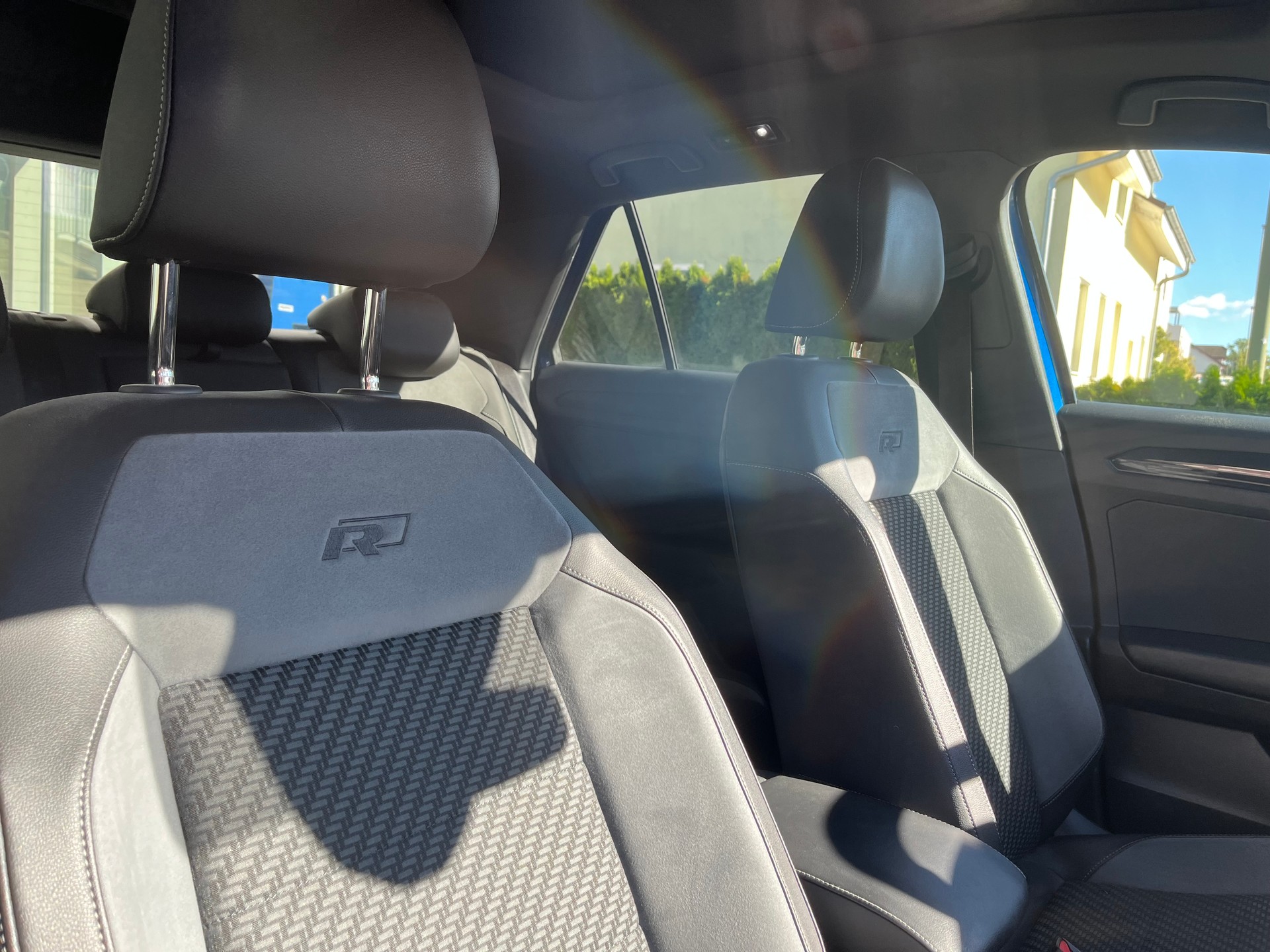 VW T-Roc 2.0 TSI Sport DSG 4Motion-image-6