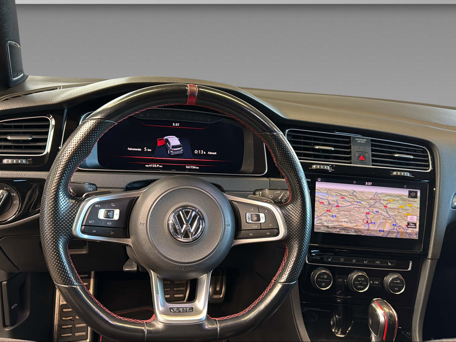 VW Golf VII 2.0 TSI GTI TCR DSG-image-16