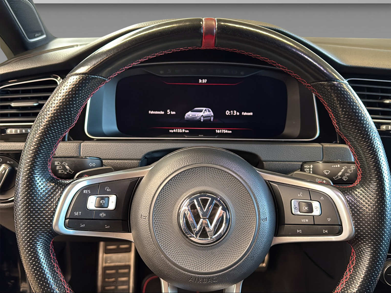 VW Golf VII 2.0 TSI GTI TCR DSG-image-17