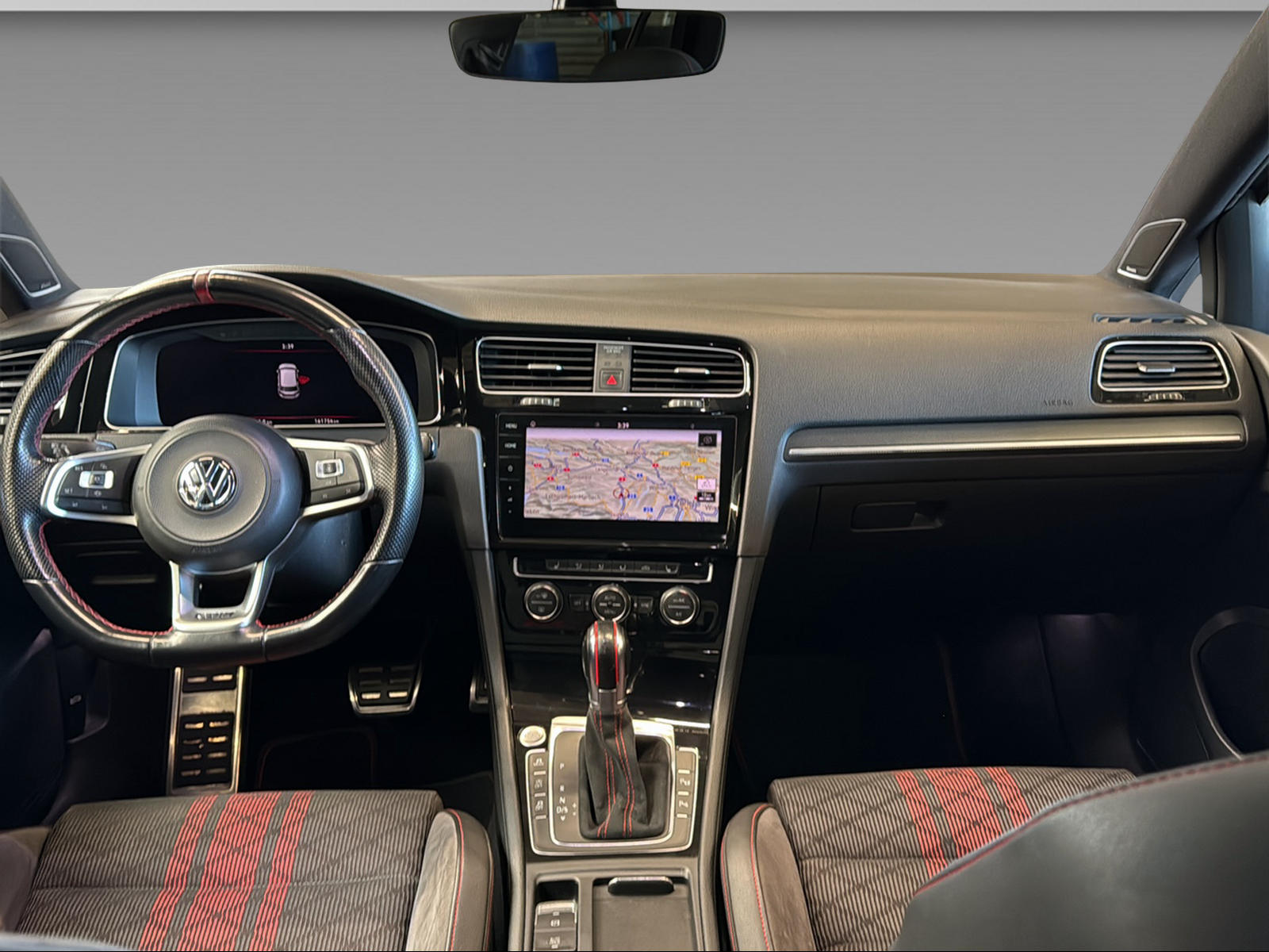 VW Golf VII 2.0 TSI GTI TCR DSG-image-15