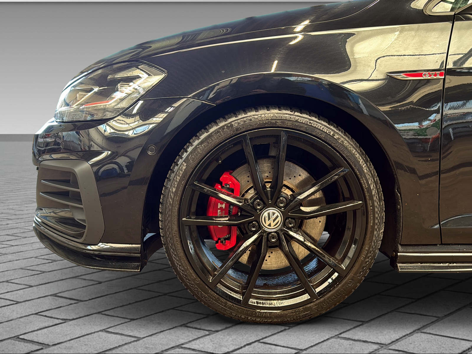 VW Golf VII 2.0 TSI GTI TCR DSG-image-3
