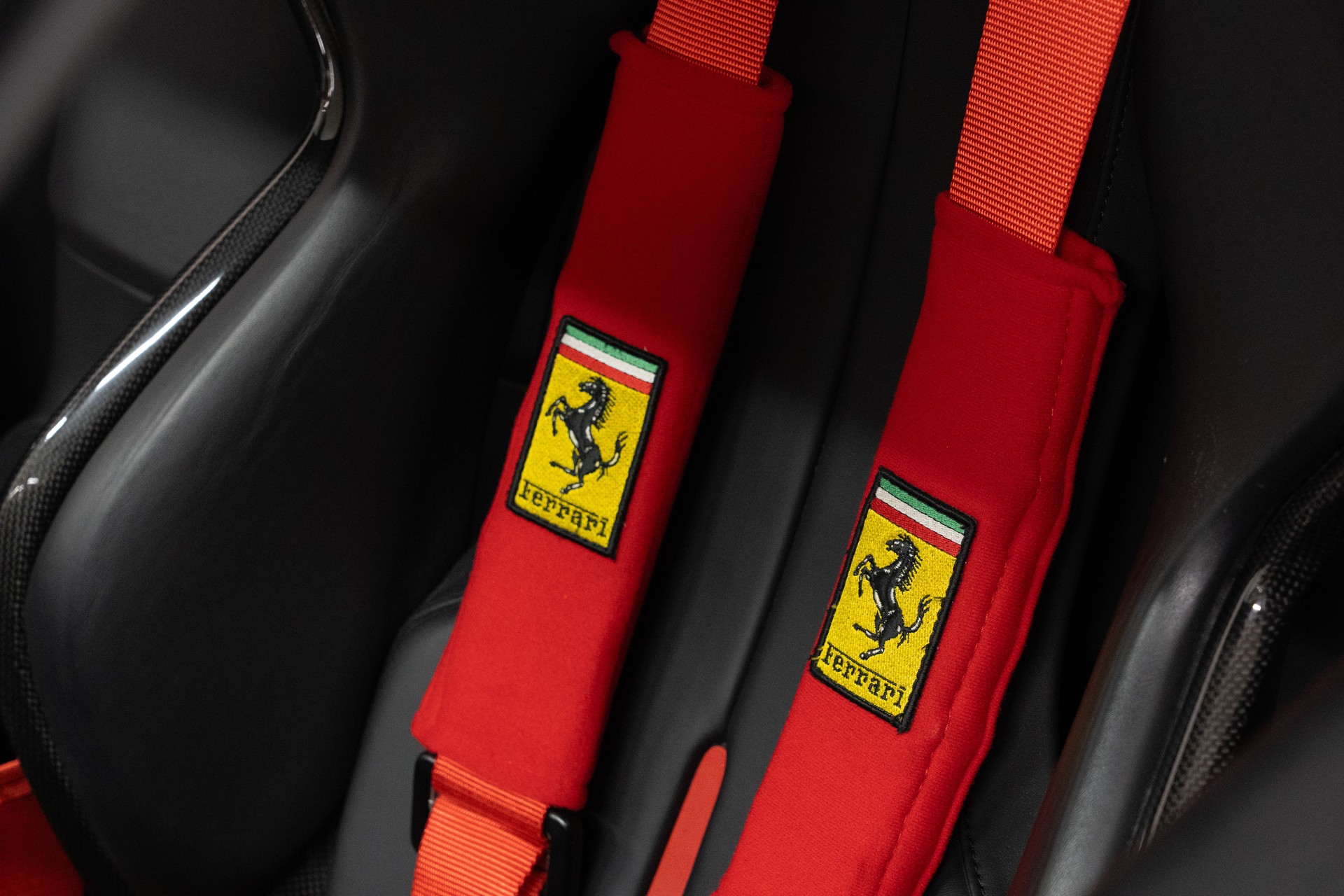 FERRARI SF90 Stradale - Ferrari Garantie - Gratis Service-image-12