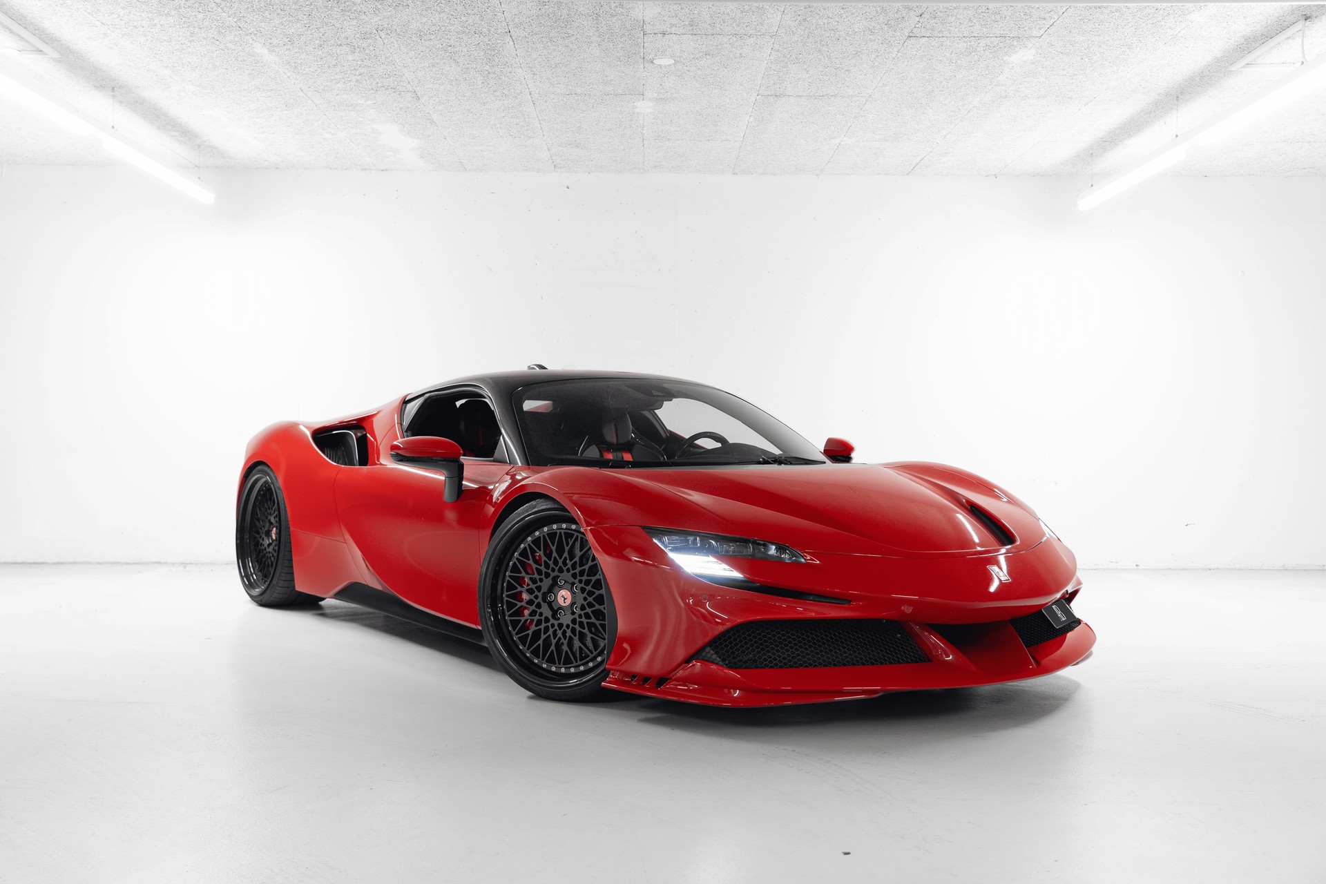 FERRARI SF90 Stradale - Ferrari Garantie - Gratis Service-image-0