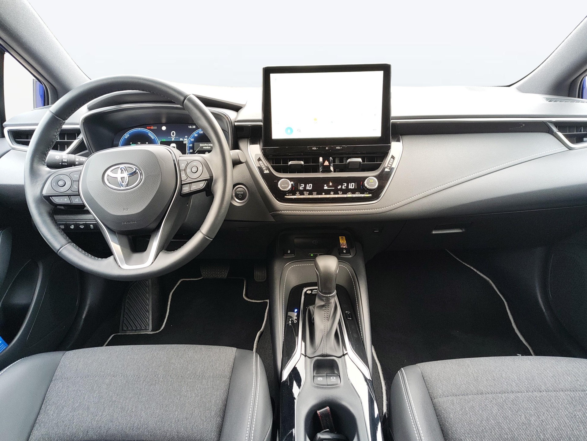 TOYOTA Corolla 2.0 HSD Trend-image-12