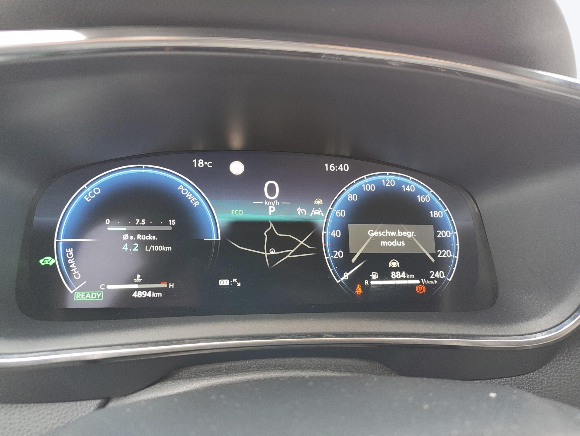 TOYOTA Corolla 2.0 HSD Trend-image-14