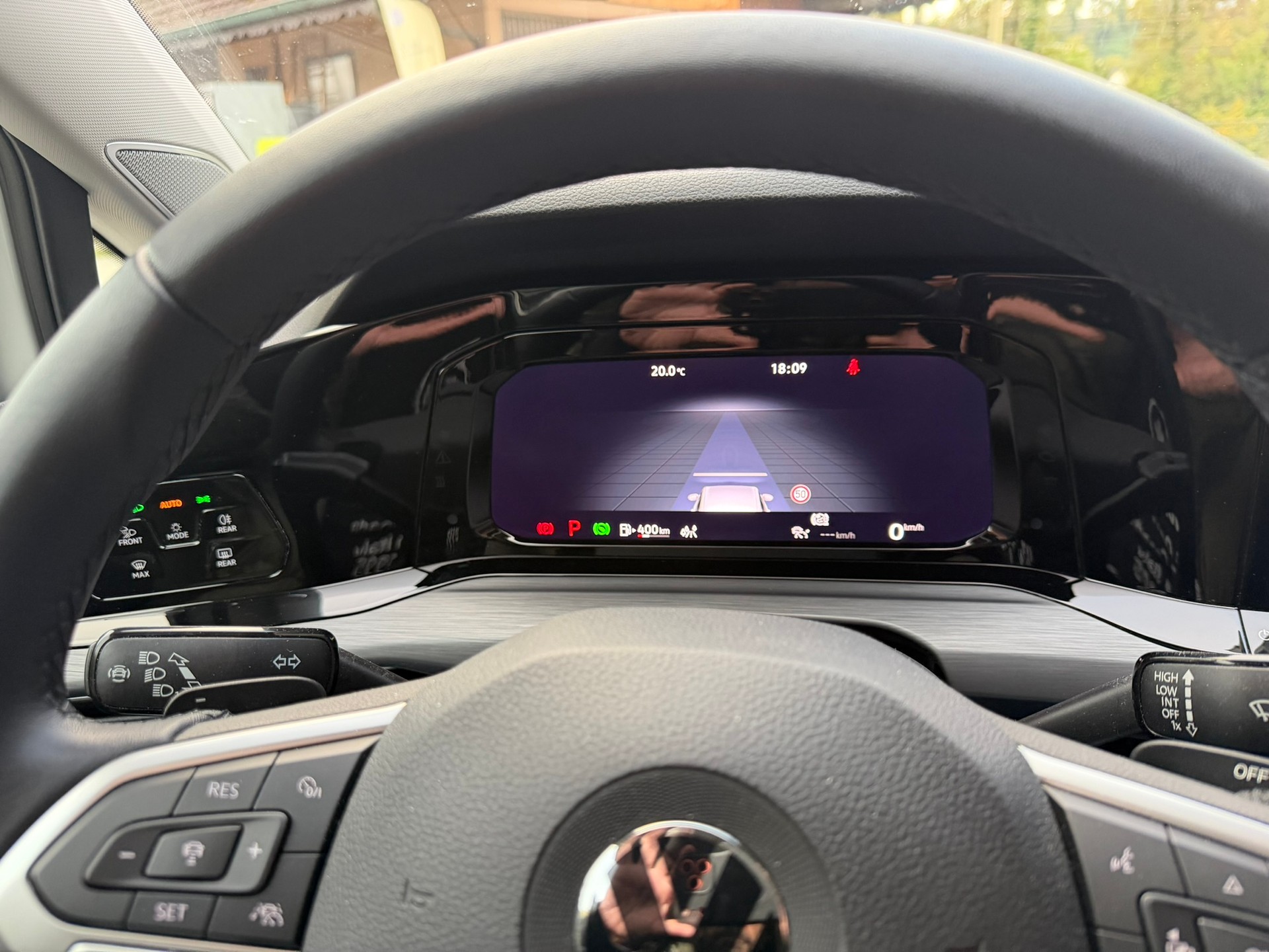 VW Golf 2.0 TDI Style DSG-image-10