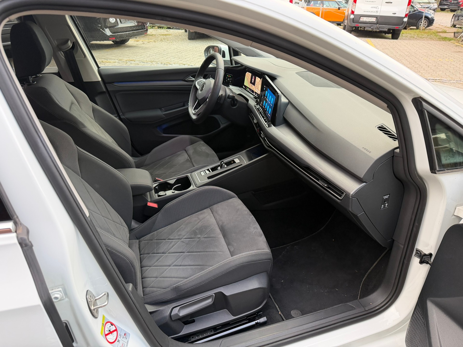 VW Golf 2.0 TDI Style DSG-image-8