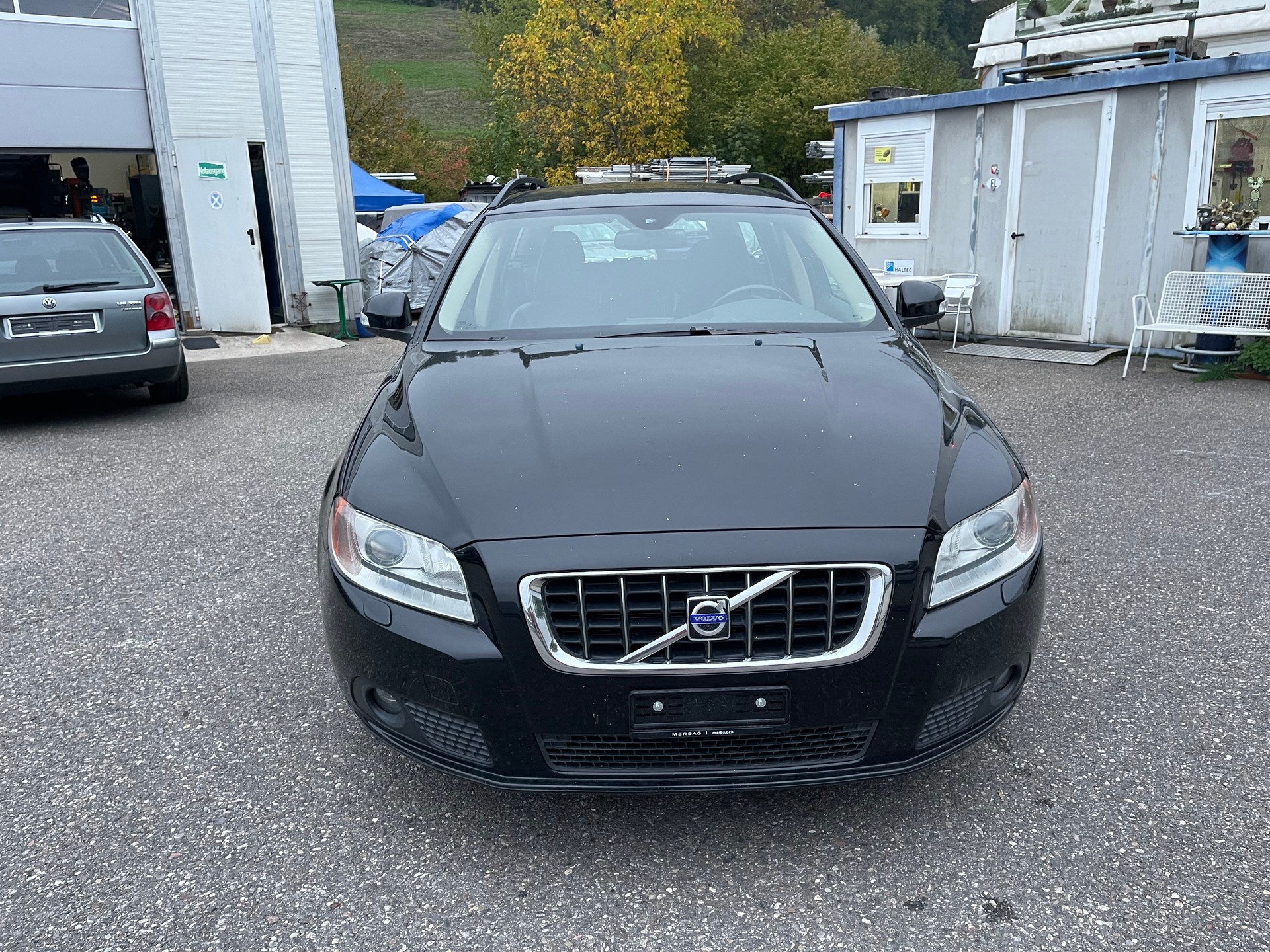 VOLVO V70 3.2 Momentum Geartronic-image-3